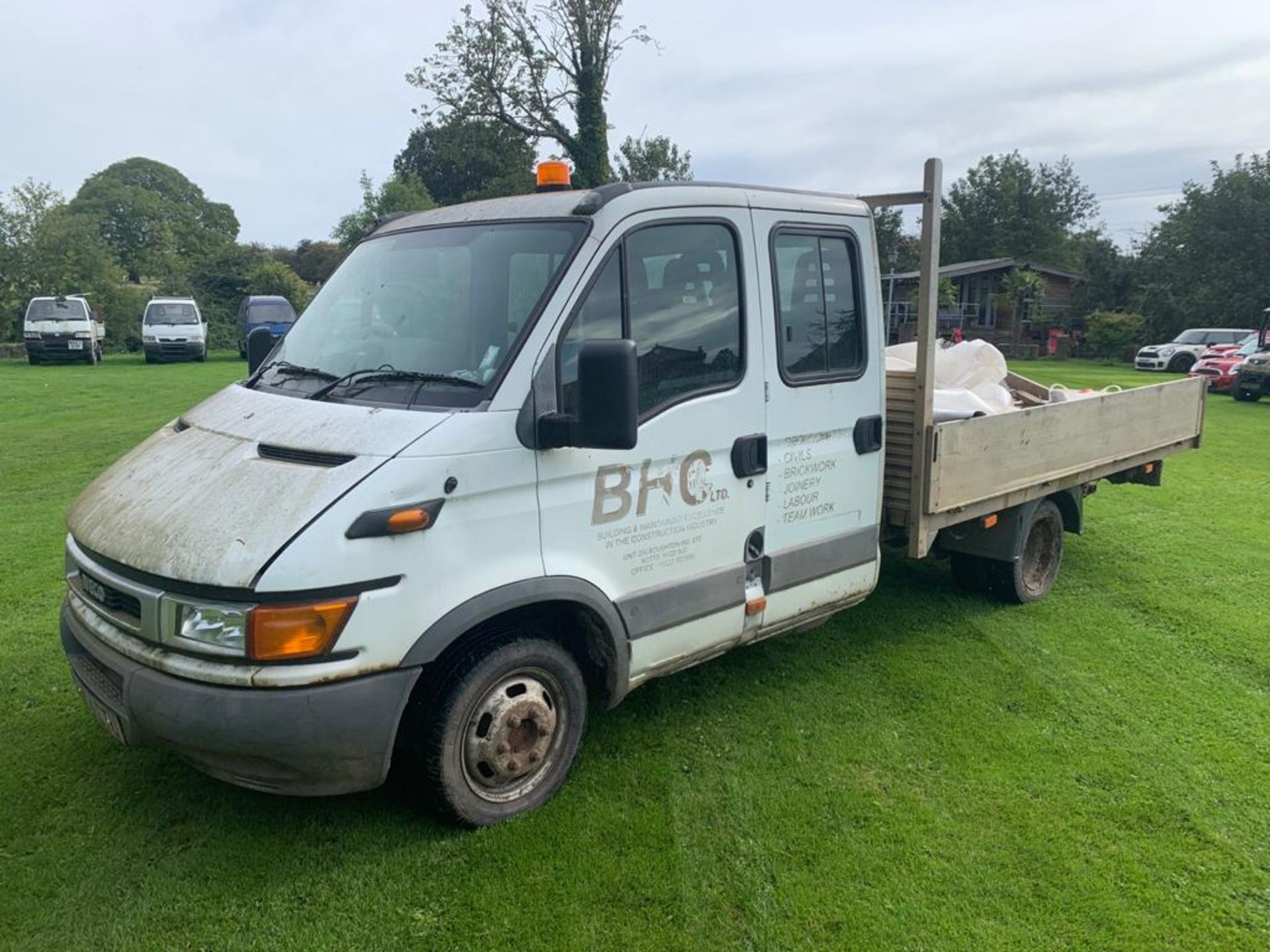 2004/04 REG IVECO DAILY (S2000) 35C12D CRC 3750 WB 2.3 DIESEL, SHOWING 4 FORMER KEEPERS *PLUS VAT* - Image 2 of 4