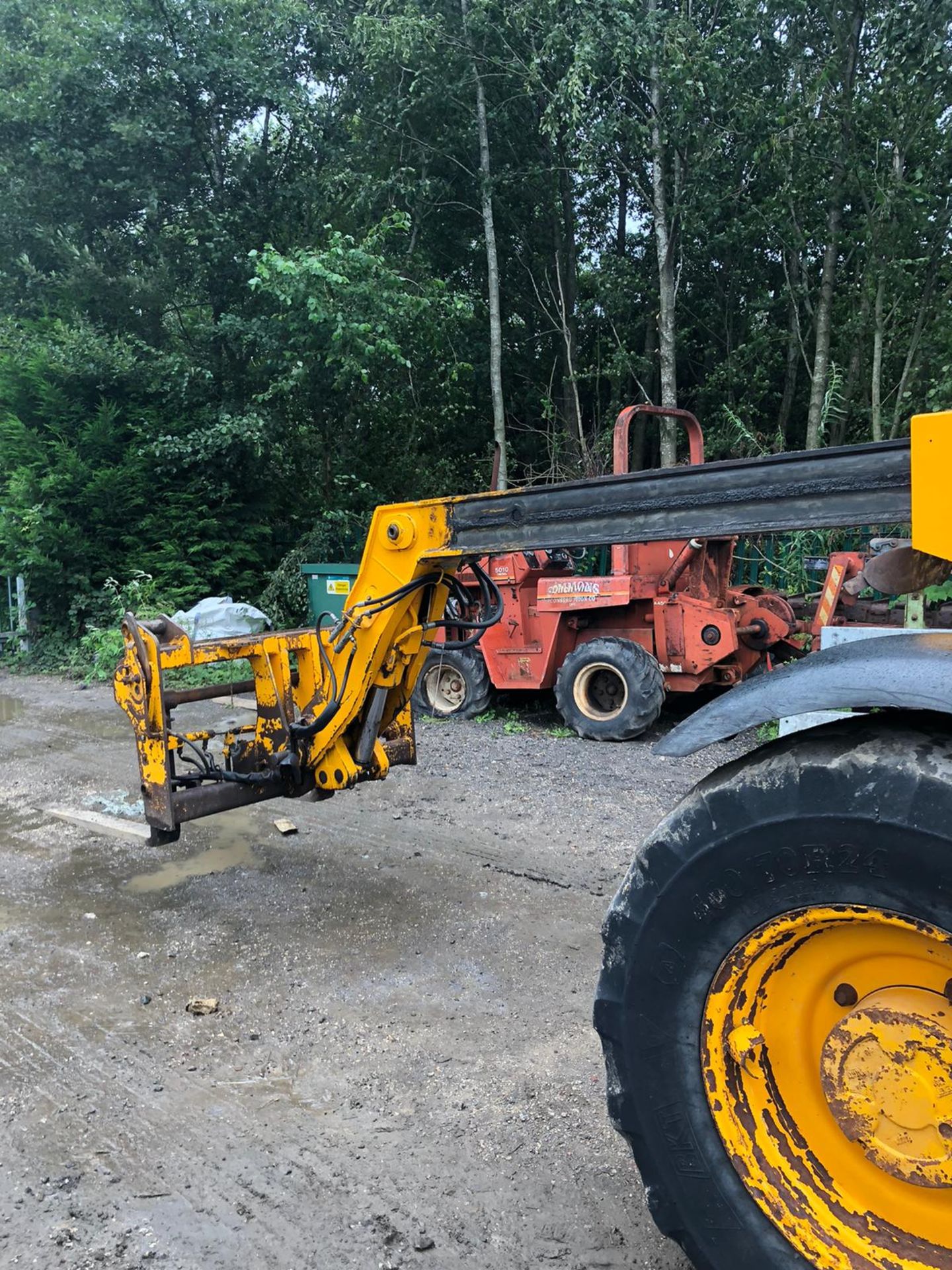 2001 JCB 526S FARM SPECIAL TELEHANDLER, RUNS, DRIVES AND LIFTS *PLUS VAT* - Image 5 of 5