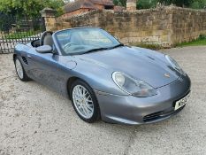 2004/04 REG PORSCHE BOXSTER TIPTRONIC S 2.7 PETROL CONVERTIBLE, SHOWING 2 FORMER KEEPERS *NO VAT*