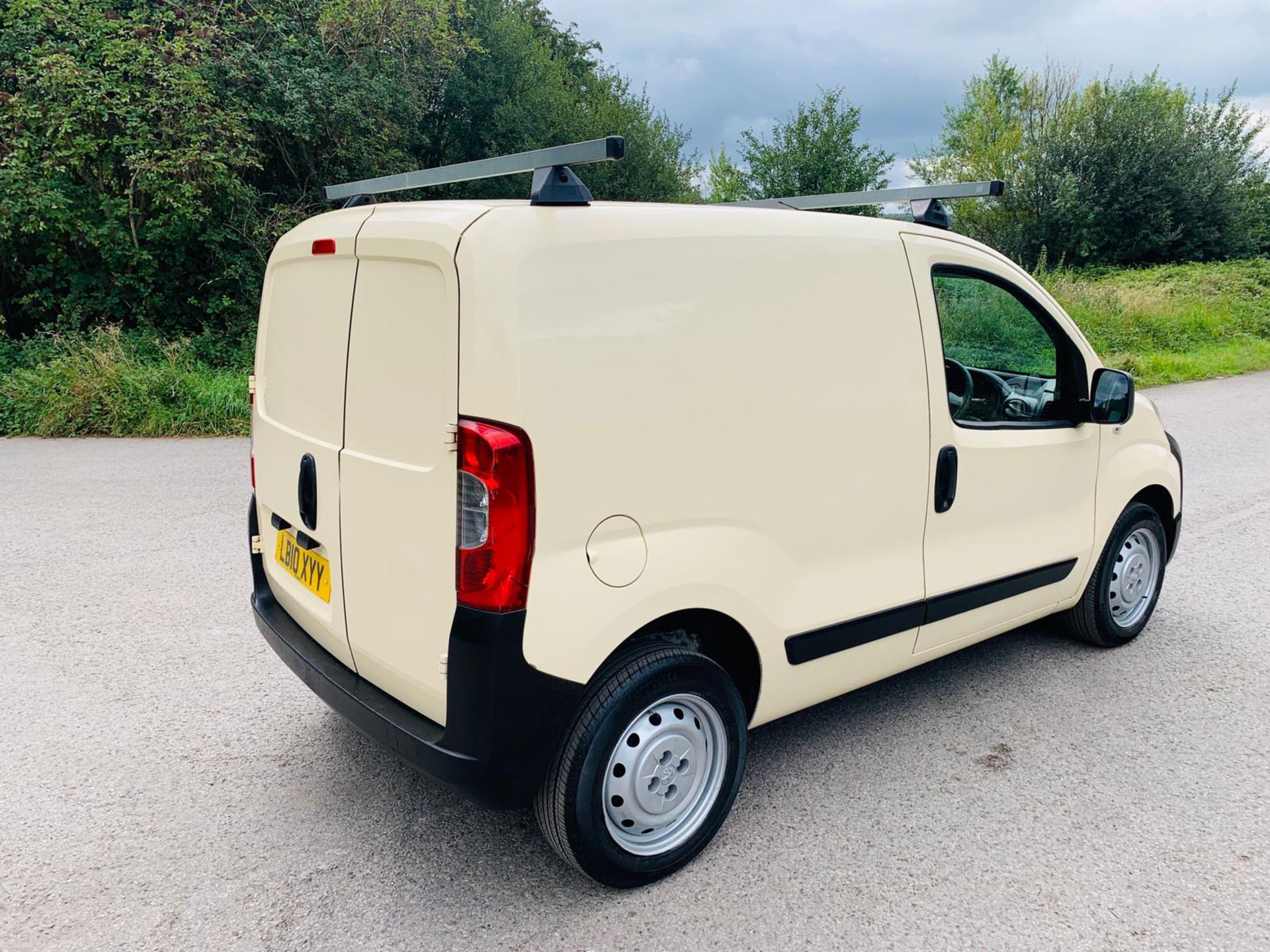 2010/10 REG PEUGEOT BIPPER S HDI 1.4 DIESEL WHITE PANEL VAN *NO VAT* - Image 4 of 11