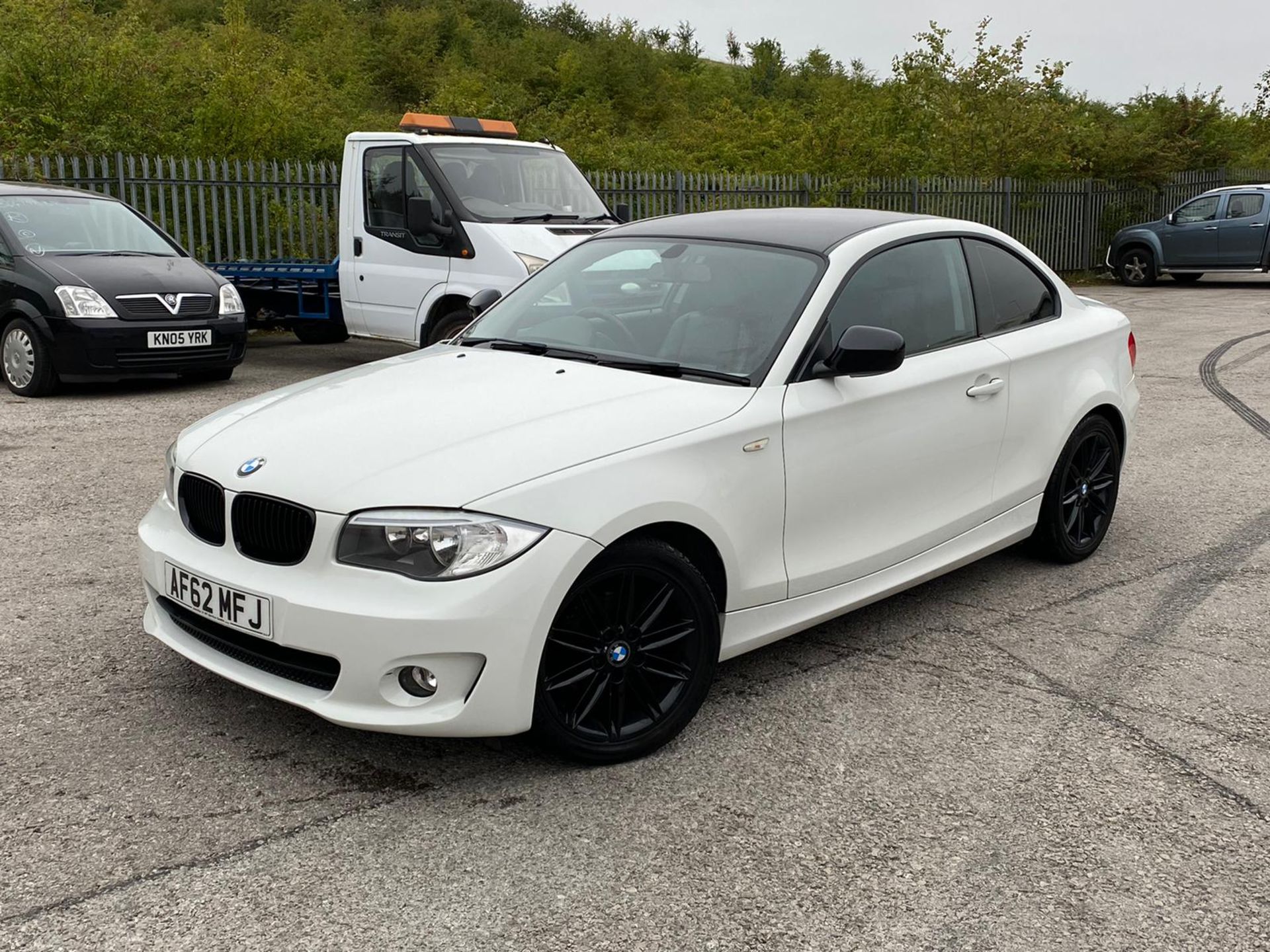 2012/62 REG BMW 118D ES 2.0 DIESEL WHITE COUPE, SHOWING 1 FORMER KEEPER *NO VAT* - Bild 2 aus 9