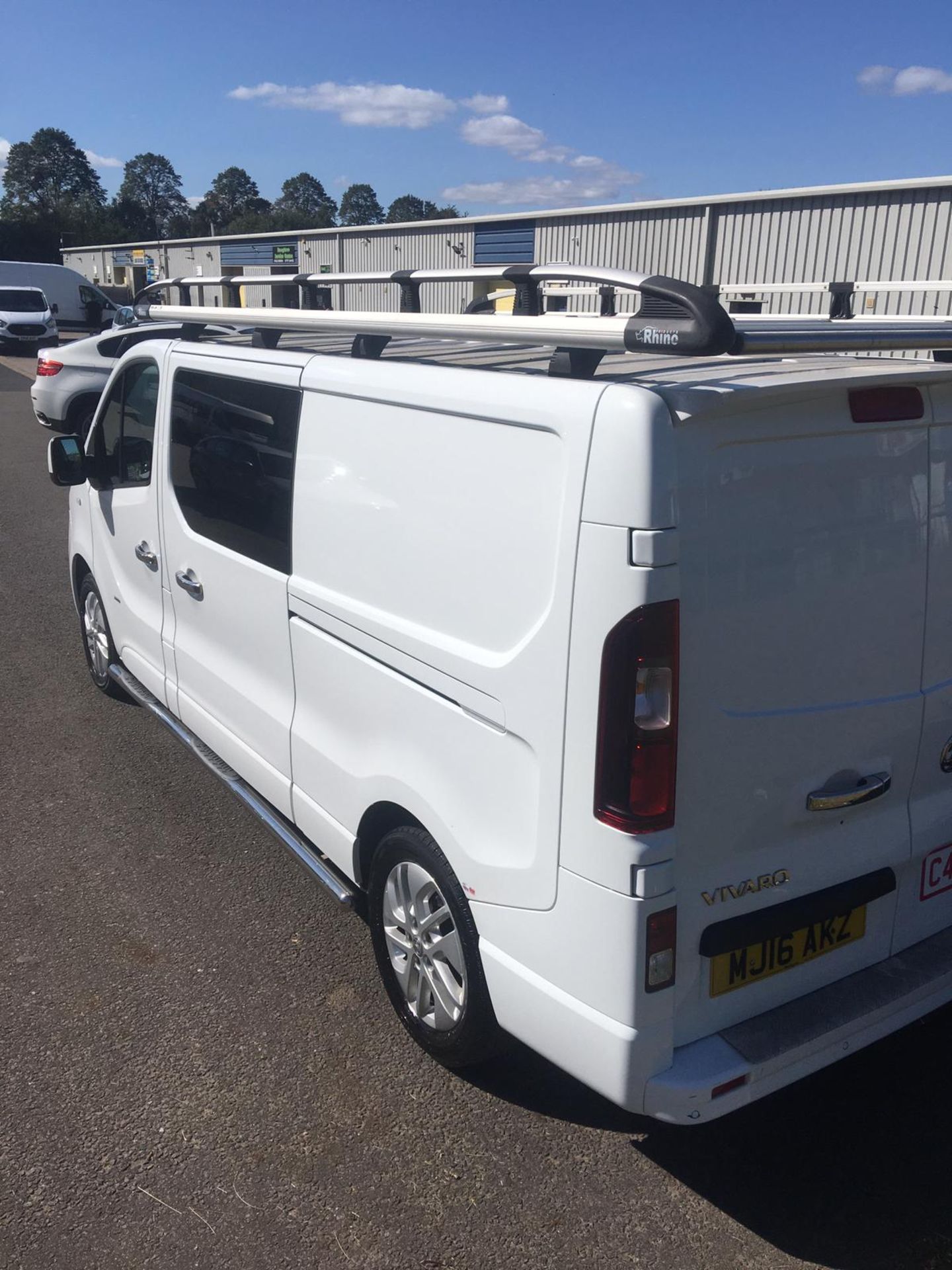 2016/16 REG VAUXHALL VIVARO 2900 SPORT BT CDTI ECOFLEX 1.6 WHITE CREW VAN, SHOWING 1 FORMER KEEPER - Image 5 of 22