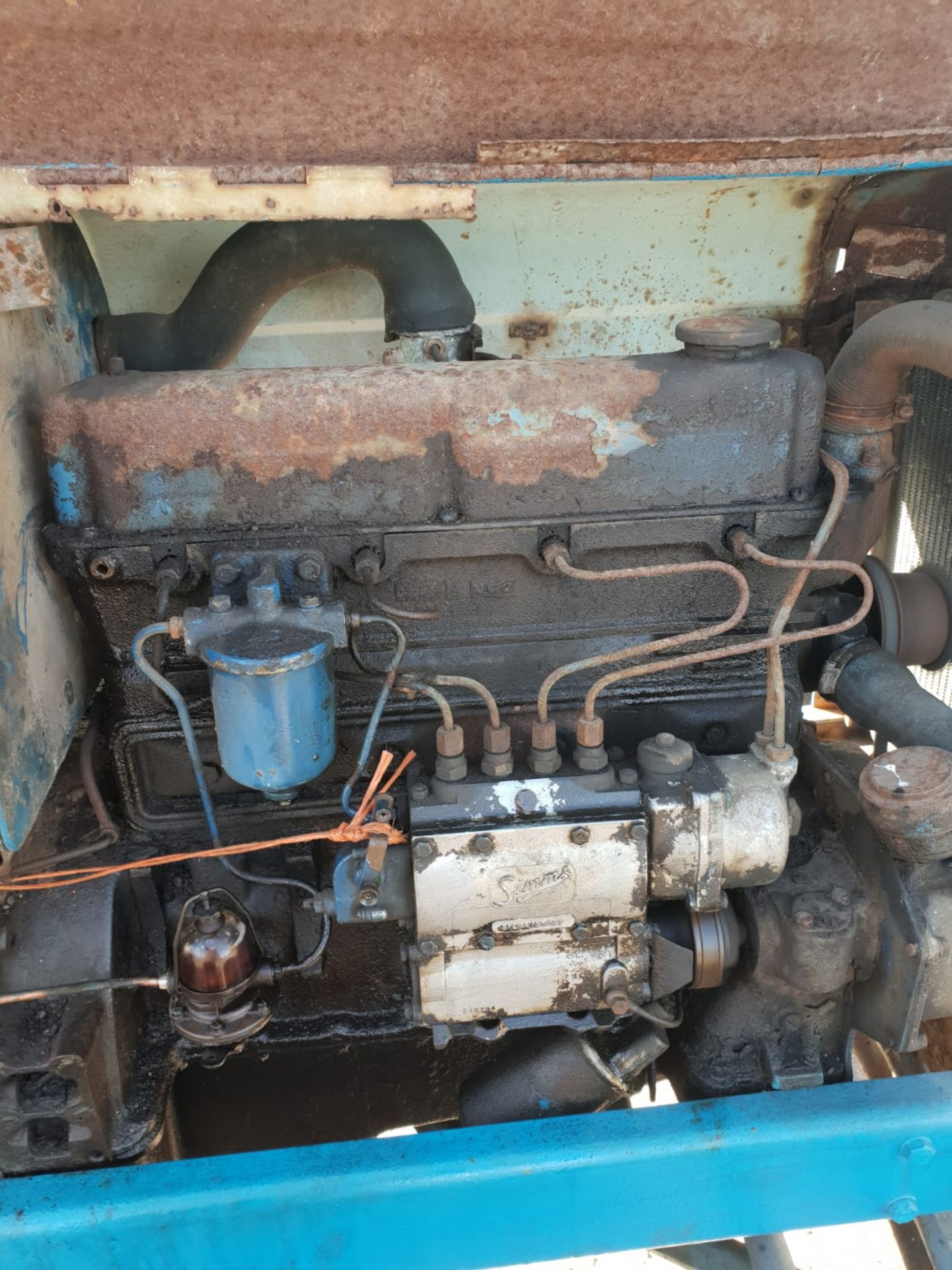 FORDSON MAJOR DIESEL TRACTOR, STARTS, RUNS AND DRIVES PTO AND HYDRAULICS WORK FINE *NO VAT* - Image 6 of 7