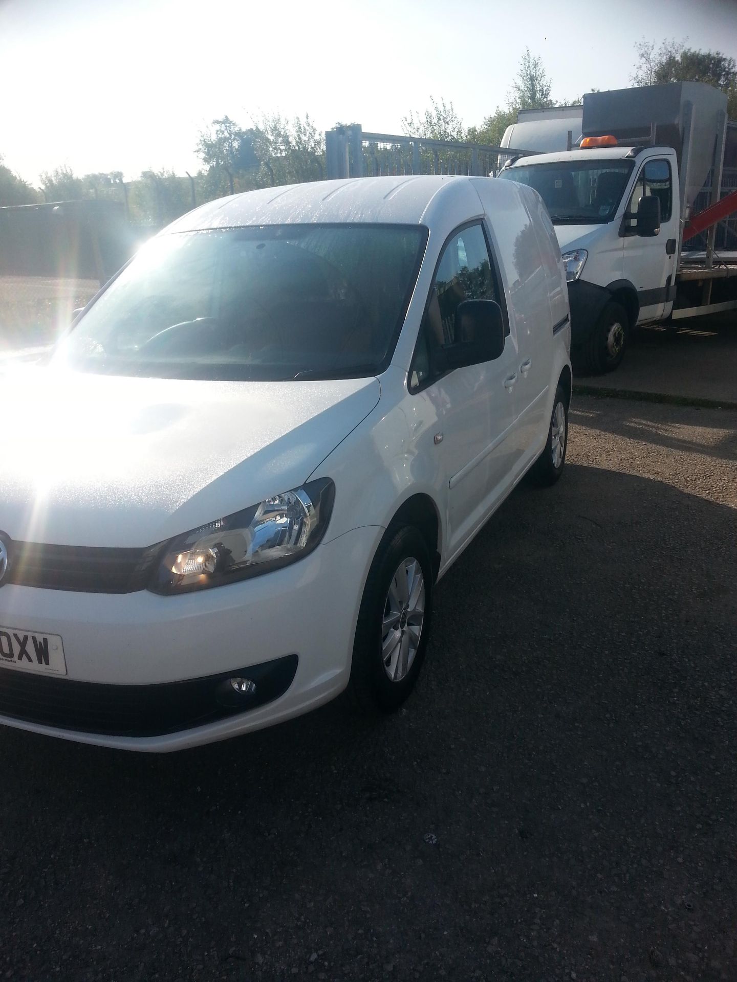 2015/15 REG VOLKSWAGEN CADDY C20 HIGHLINE TDI 1.6 DIESEL WHITE PANEL VAN, SHOWING 2 FORMER KEEPERS - Image 3 of 11