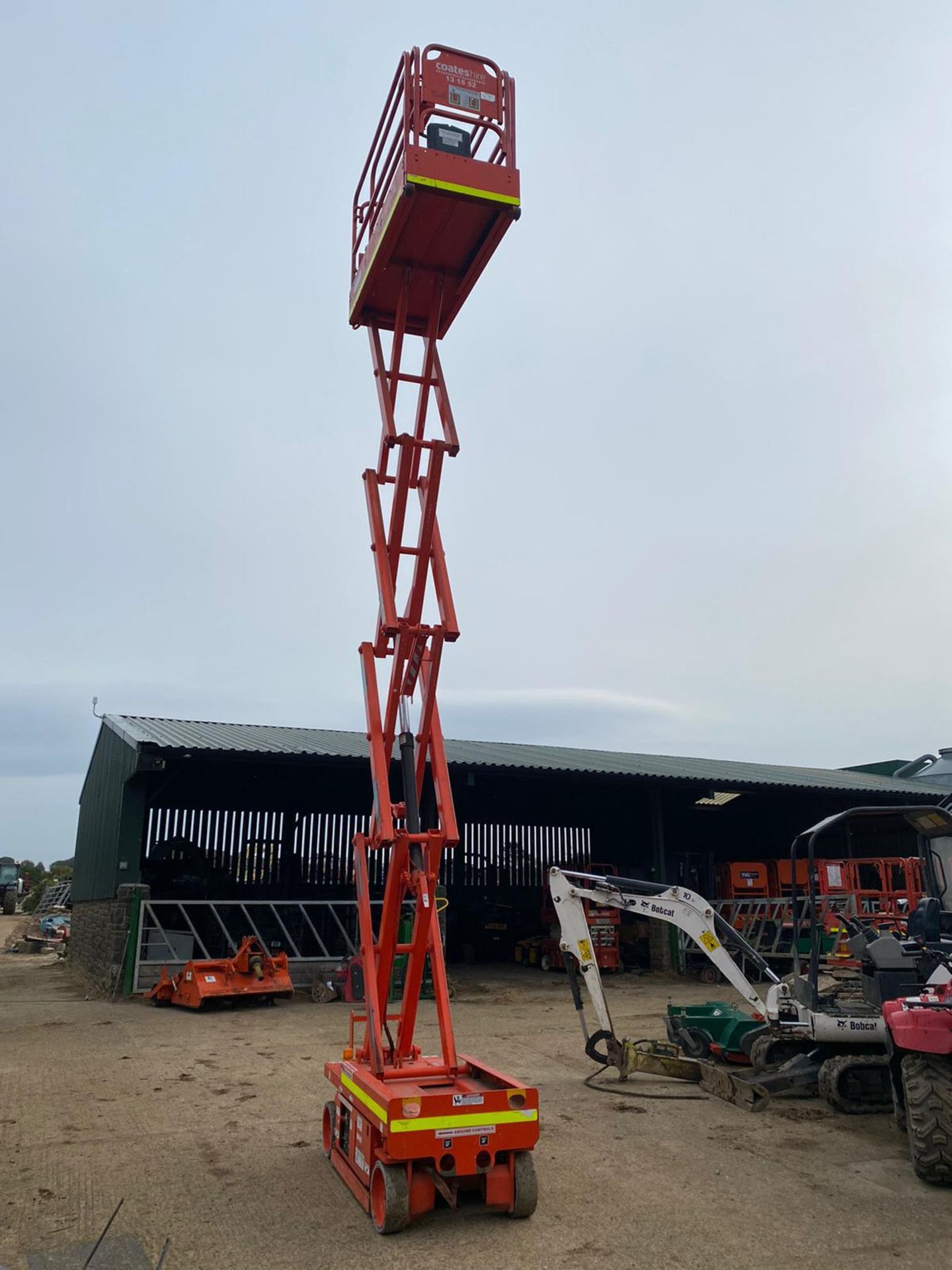 2010 SNORKEL S1930E SCISSOR LIFT, RUNS, DRIVES AND LIFTS *PLUS VAT* - Image 2 of 5