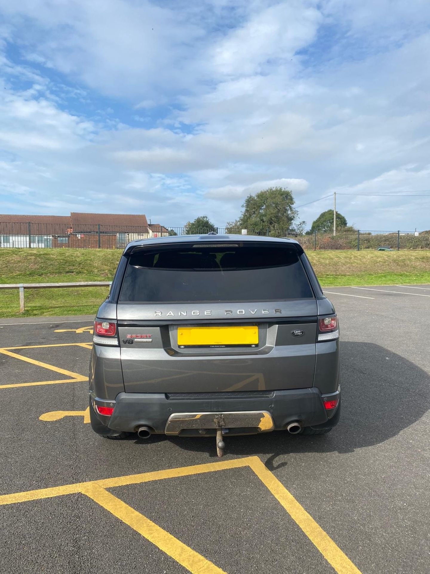 2013/13 REG LAND ROVER RANGE ROVER SPORT AUTOBIOGRAPHY 5.0L V8 SUPERCHARGED PETROL GREY - FSH! - Image 5 of 14