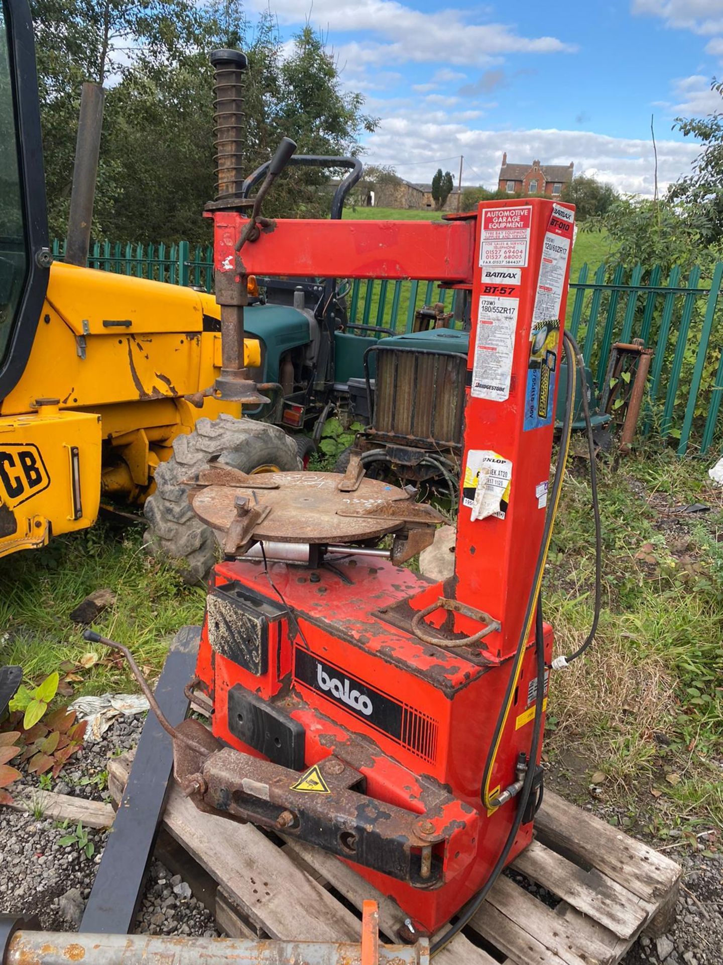 BALCO TYRE CHANGER, UNTESTED *PLUS VAT*