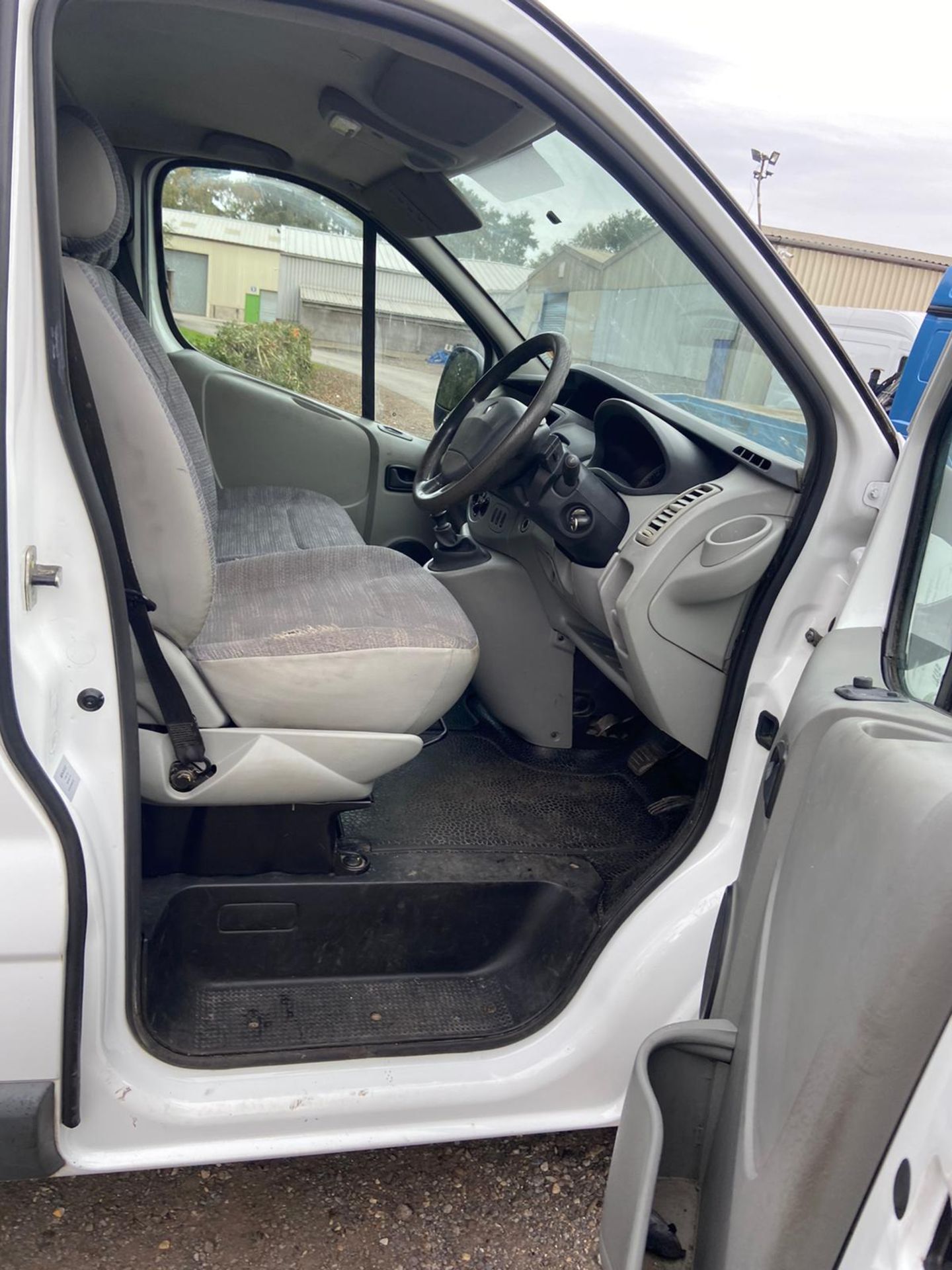 2013/13 REG RENAULT TRAFIC SL29 DCI 2.0 DIESEL WHITE PANEL VAN, SHOWING 1 FORMER KEEPER *NO VAT* - Bild 10 aus 10