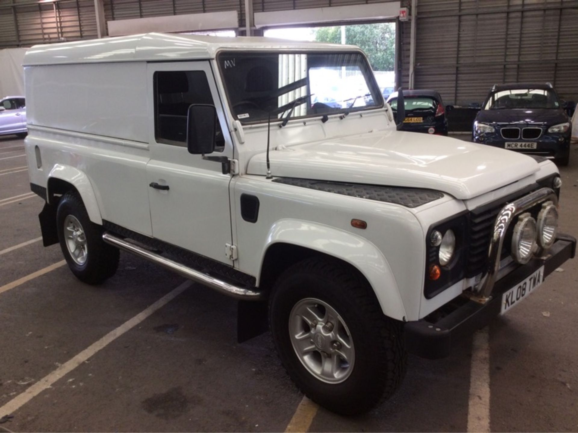 2008/08 REG LAND ROVER 110 DEFENDER DCB HARD TOP LWB 2.4 DIESEL, SHOWING 2 FORMER KEEPERS *NO VAT*