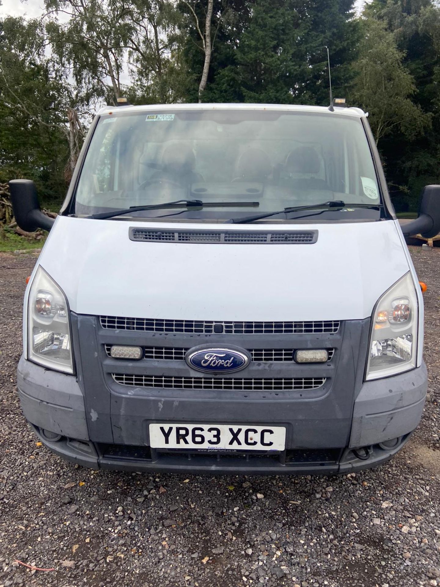 2013/63 REG FORD TRANSIT 125 T350 RWD 2.2 DIESEL CHASSIS WHITE, SHOWING 1 FORMER KEEPER *PLUS VAT* - Image 2 of 8