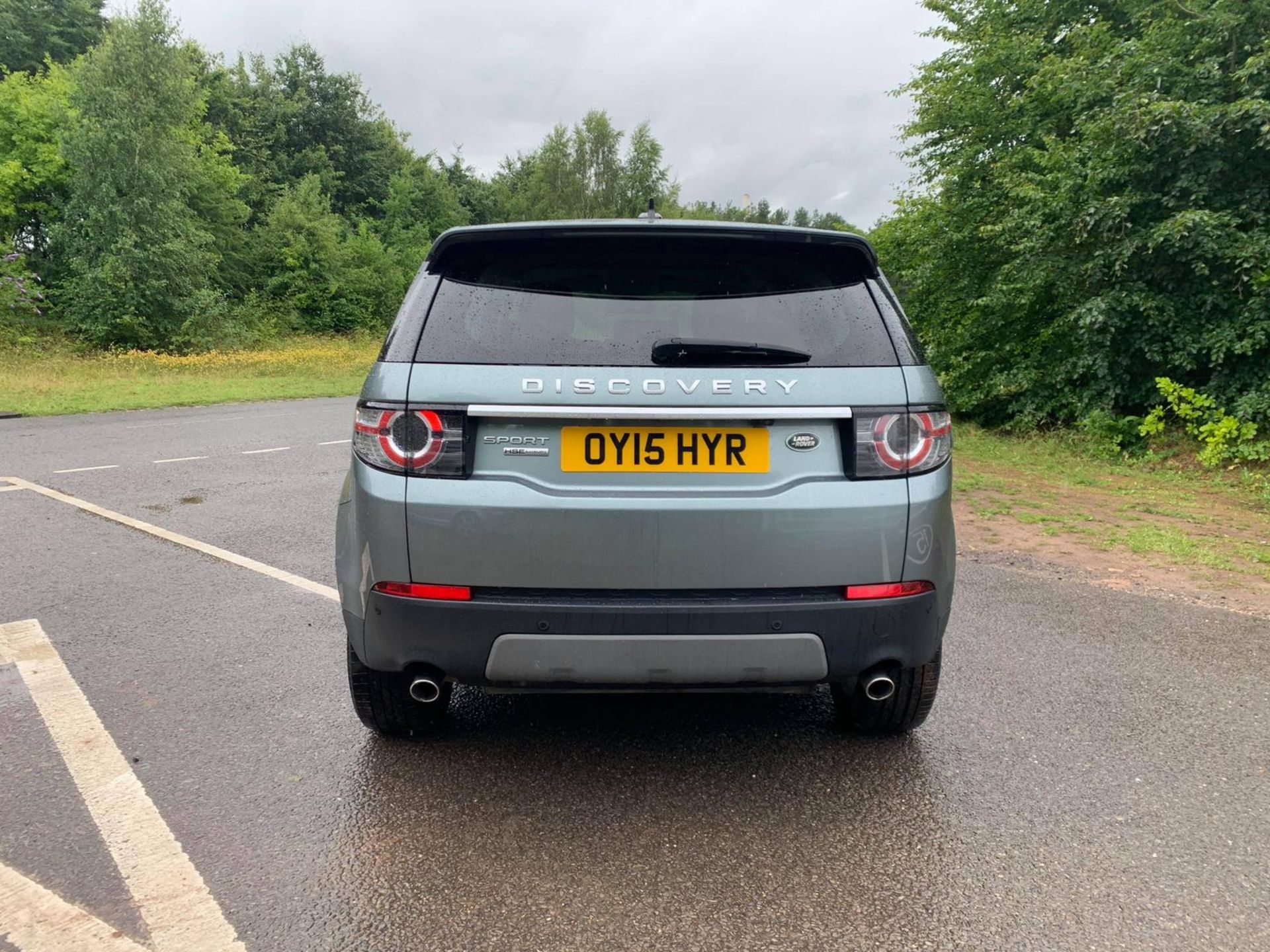 2015/15 REG LAND ROVER DISCOVERY SPORT SD4 HSE LUXURY 2.2 DIESEL AUTOMATIC, SHOWING 2 FORMER KEEPERS - Image 6 of 17