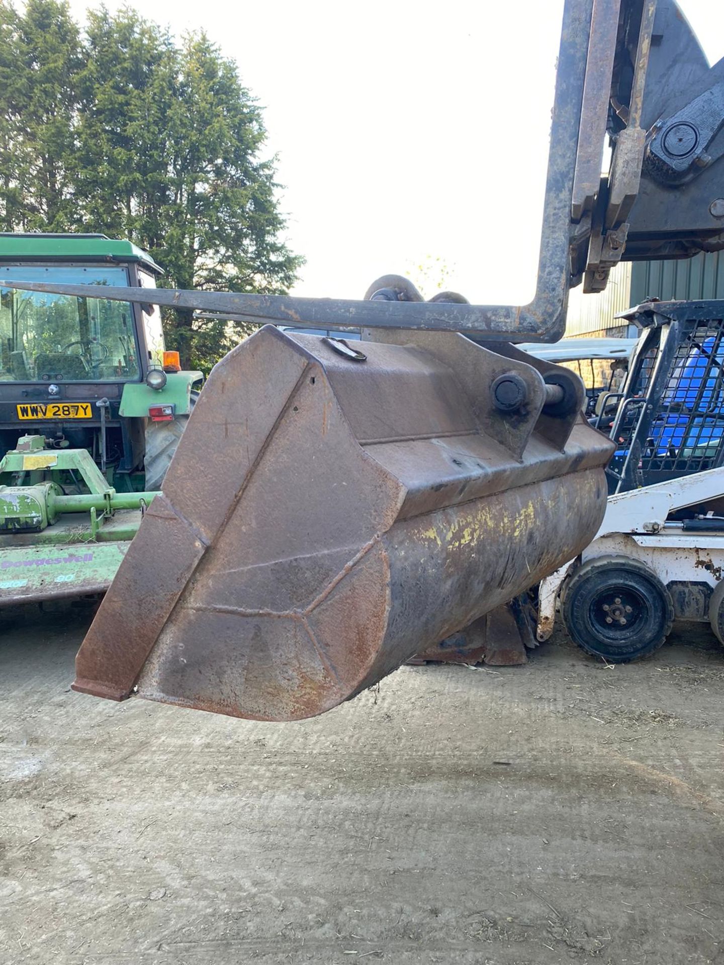6FT WIDE DITCHING BUCKET FOR 20 TON DIGGER, 65MM PINS *NO VAT* - Image 2 of 5