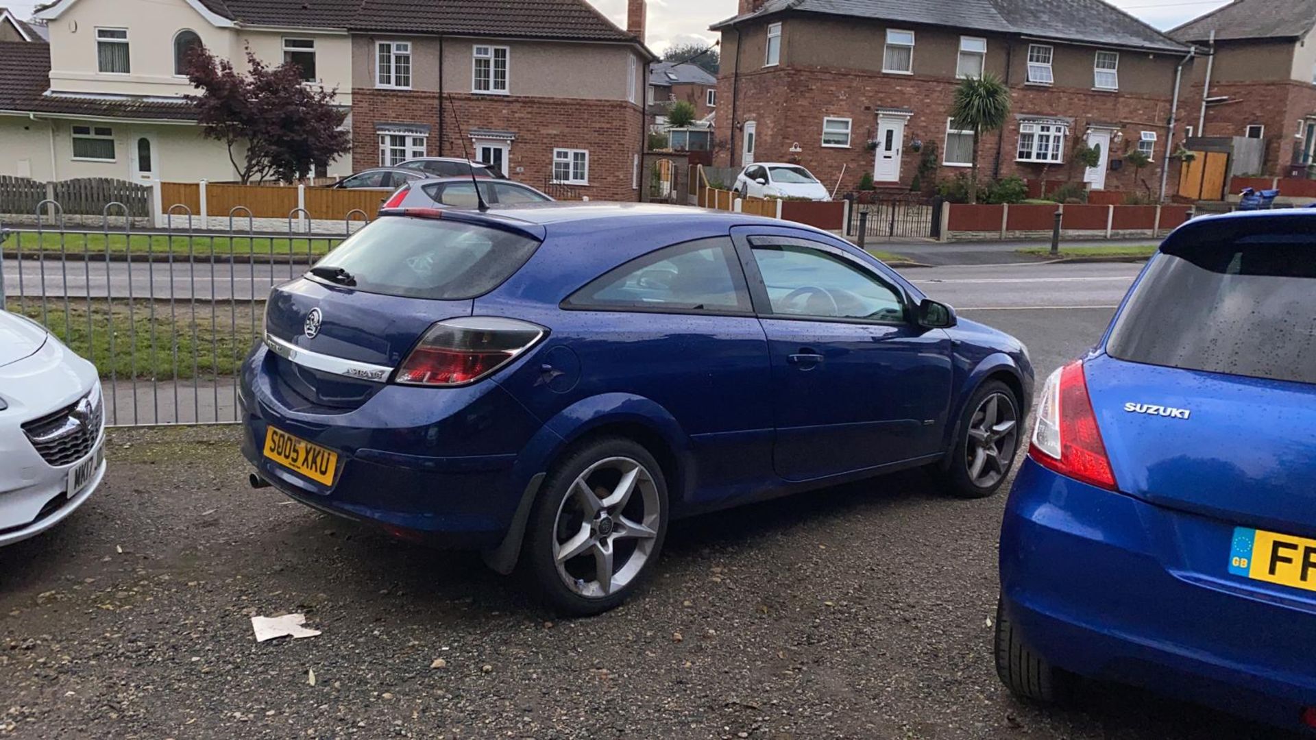 2005/05 REG VAUXHALL ASTRA SRI+ 1.8 PETROL BLUE 3 DOOR HATCHBACK, SHOWING 4 FORMER KEEPERS *NO VAT* - Image 3 of 8