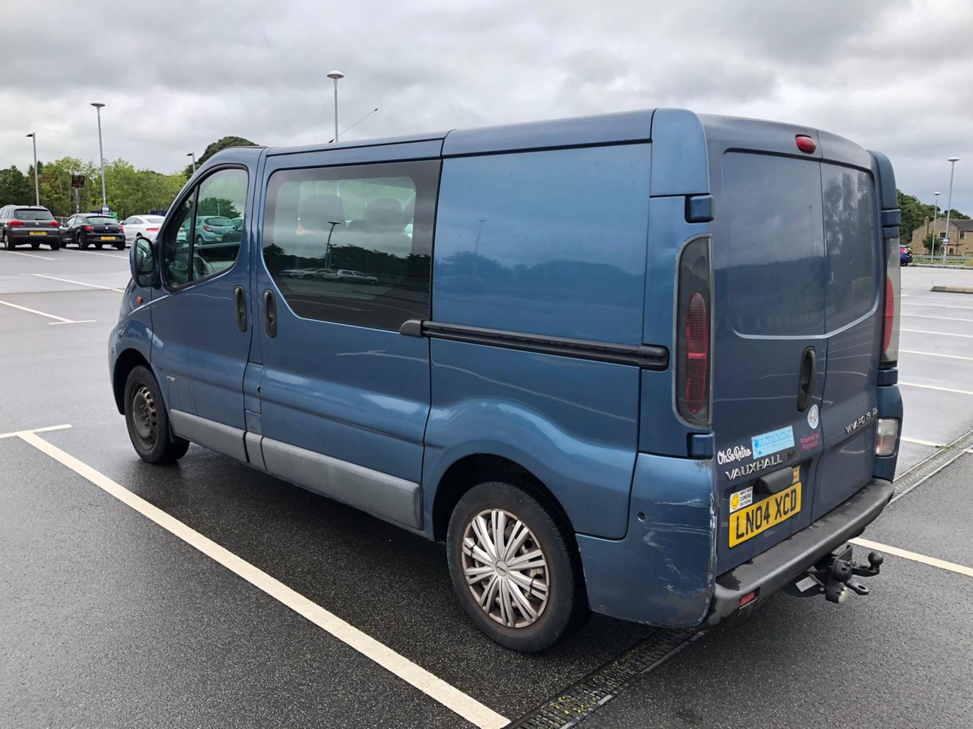 2004/04 REG VAUXHALL VIVARO 2700 DI SWB 1.9 DIESEL BLUE PANEL VAN, SHOWING 2 FORMER KEEPERS *NO VAT* - Image 5 of 8