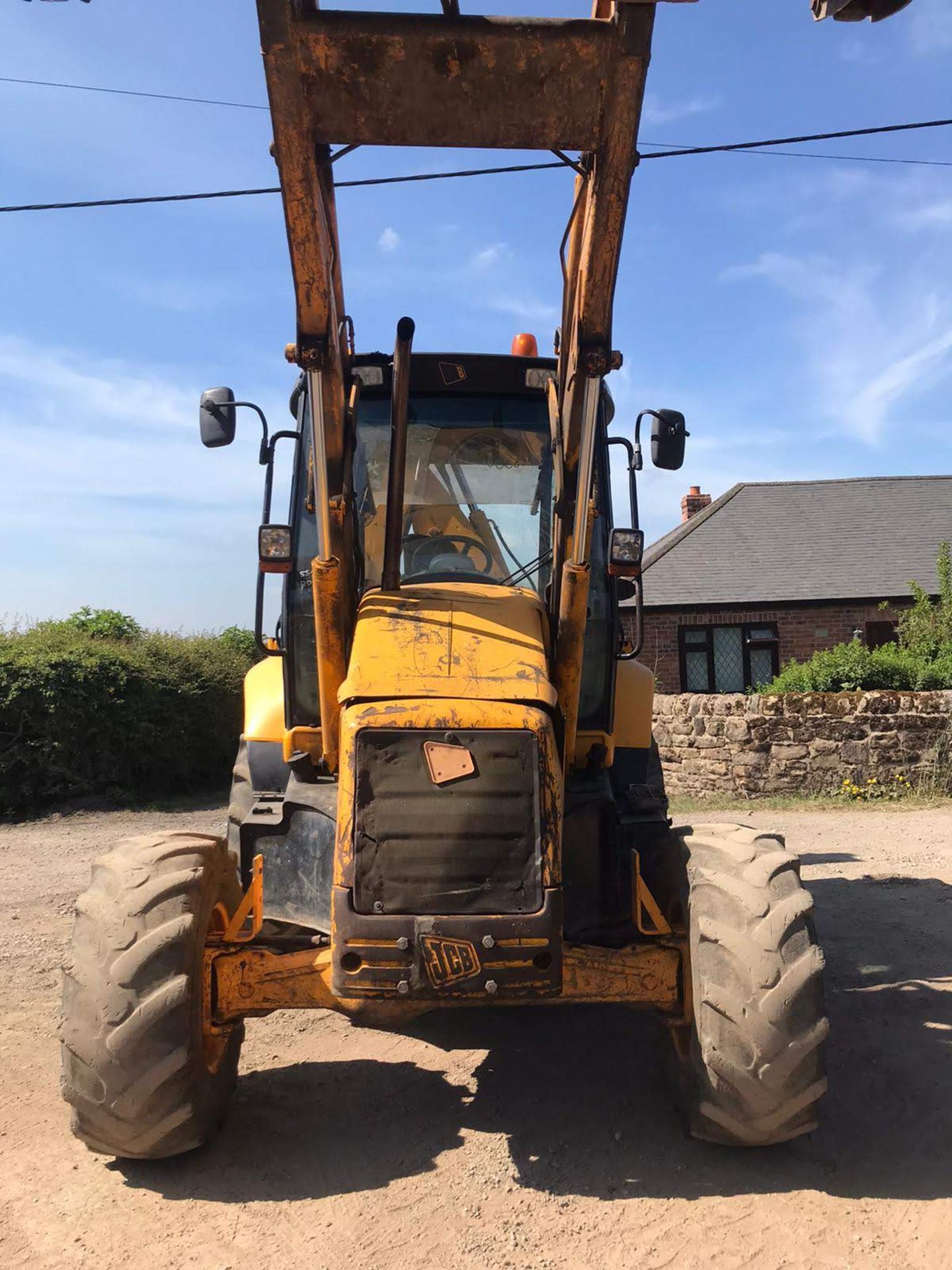 2003 JCB 3CX CONTRACTOR, 4-IN-1 BUCKET, EXPANDING BOOM BACKHOE WITH QUICKHITCH, RUNS, DRIVES, DIGS - Image 2 of 5