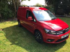 2017/17 REG VOLKSWAGEN CADDY MAXI C20 HIGHLINE TDI 2.0 DIESEL RED PANEL VAN, SHOWING 1 FORMER KEEPER