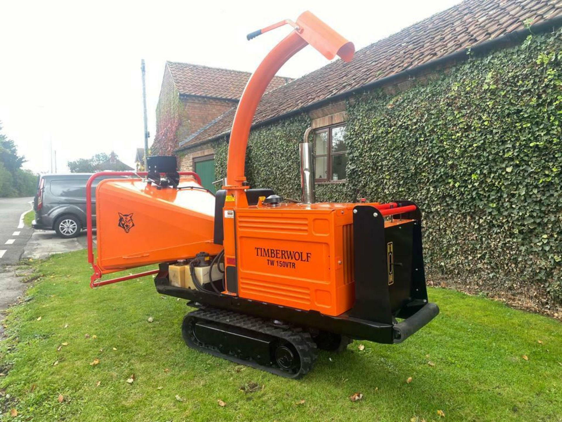 TIMBERWOLF TW 150VTR TRACKED WOOD CHIPPER, KUBOTA DIESEL ENGINE, ONLY 777 HOURS, EXPANDING TRACKS - Image 8 of 12