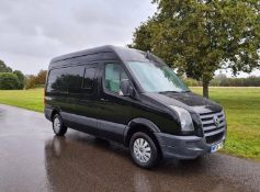 2008/08 REG VOLKSWAGEN CRAFTER CR35 109 MWB 2.5 DIESEL BLACK MOTORHOME, SHOWING 1 FORMER KEEPER