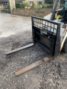 BOBCAT PALLET FORKS, SUITABLE FOR SKIDSTEER, CAME OF BOBCAT S70, GOOD CONDITION, GOOD SOLID FORKS