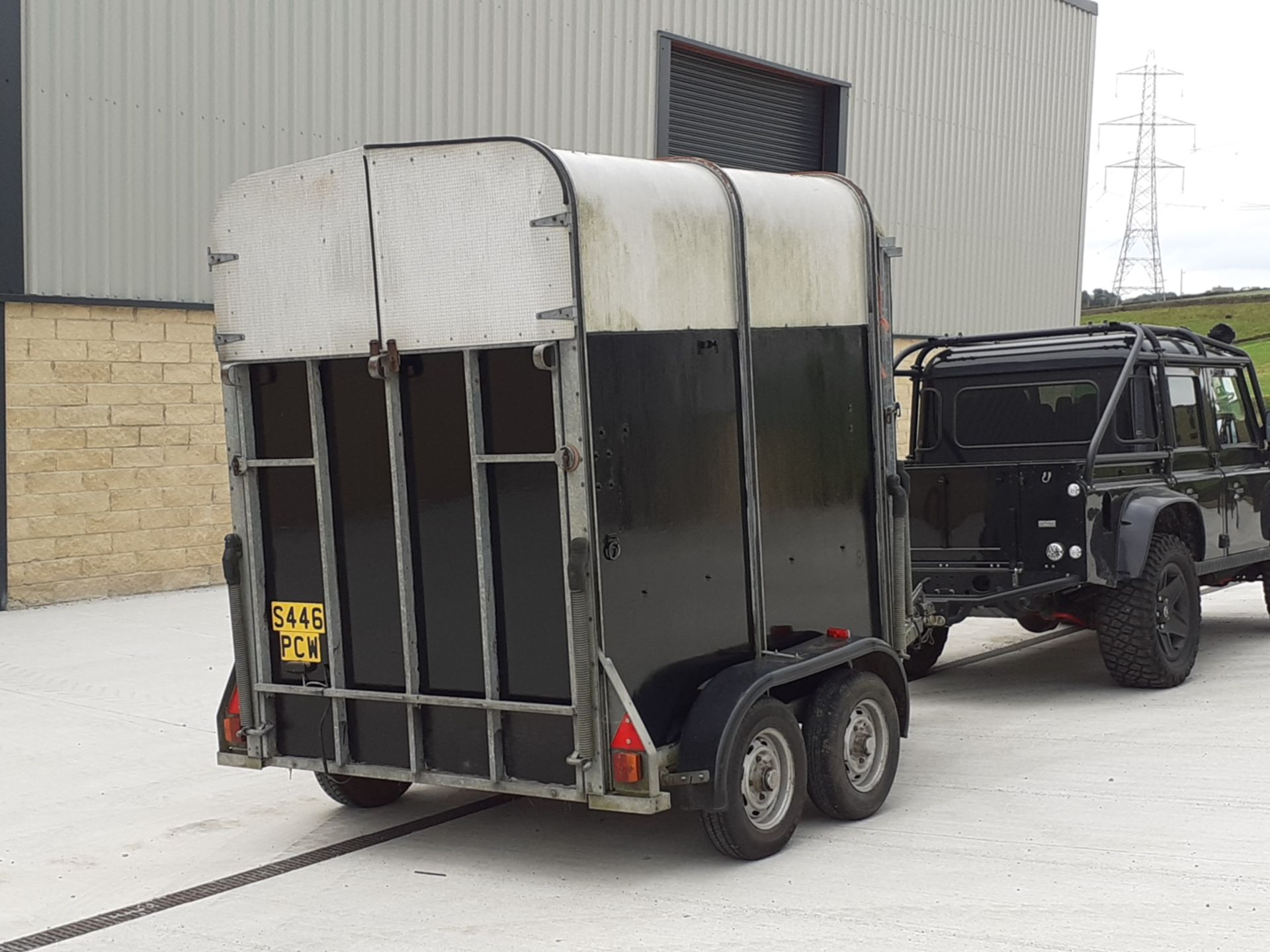 IFOR WILLIAMS HB505R HORSEBOX TRAILER, TOWS WELL, WILL CARRY TWO LARGE HORSES, GOOD TYRES *NO VAT* - Image 3 of 7