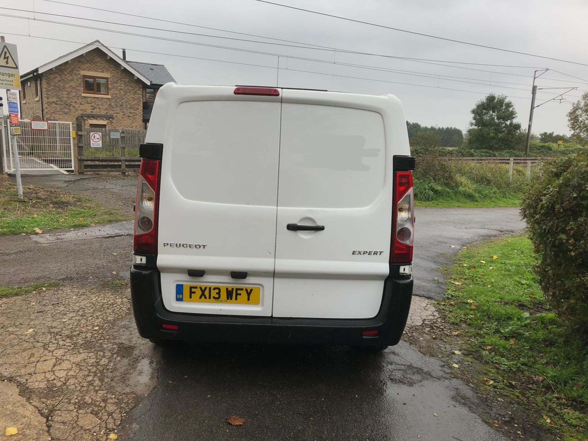 2013/13 REG PEUGEOT EXPERT 1000 L1H1 PROFESSIONAL HDI 2.0 DIESEL PANEL VAN, SHOWING 1 FORMER KEEPER - Image 6 of 10