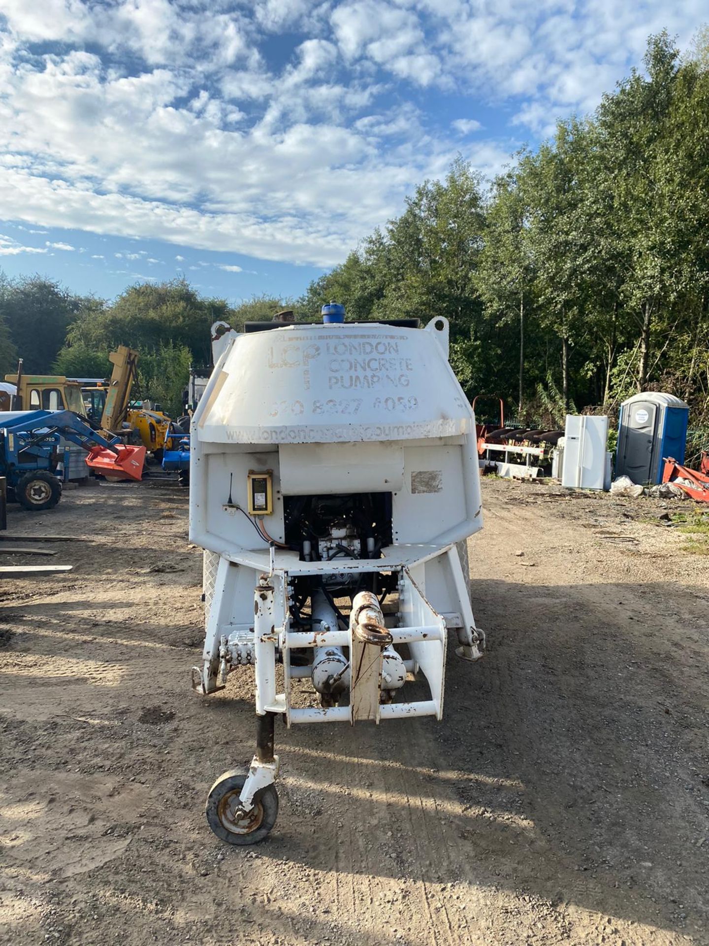 ULTRANAZZ STAR SCH 60C CONCRETE PUMP, YEAR 2016, RUNS, WORKS AND PUMPS *PLUS VAT* - Image 8 of 10