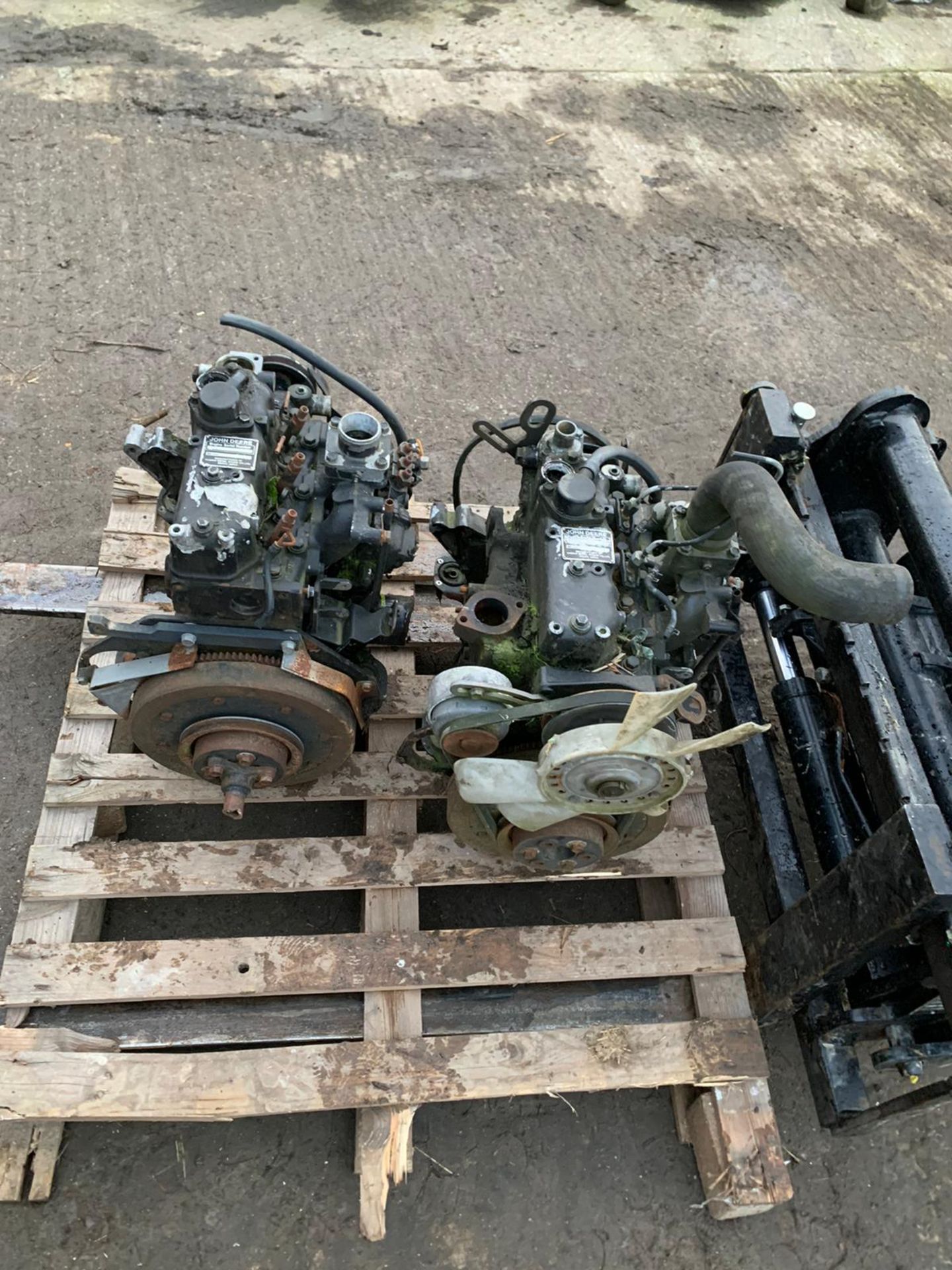 YANMAR / JOHN DEERE ENGINES, PRICE IS FOR THE PAIR, EX COUNCIL, SELLING AS SPARES *PLUS VAT* - Image 2 of 3