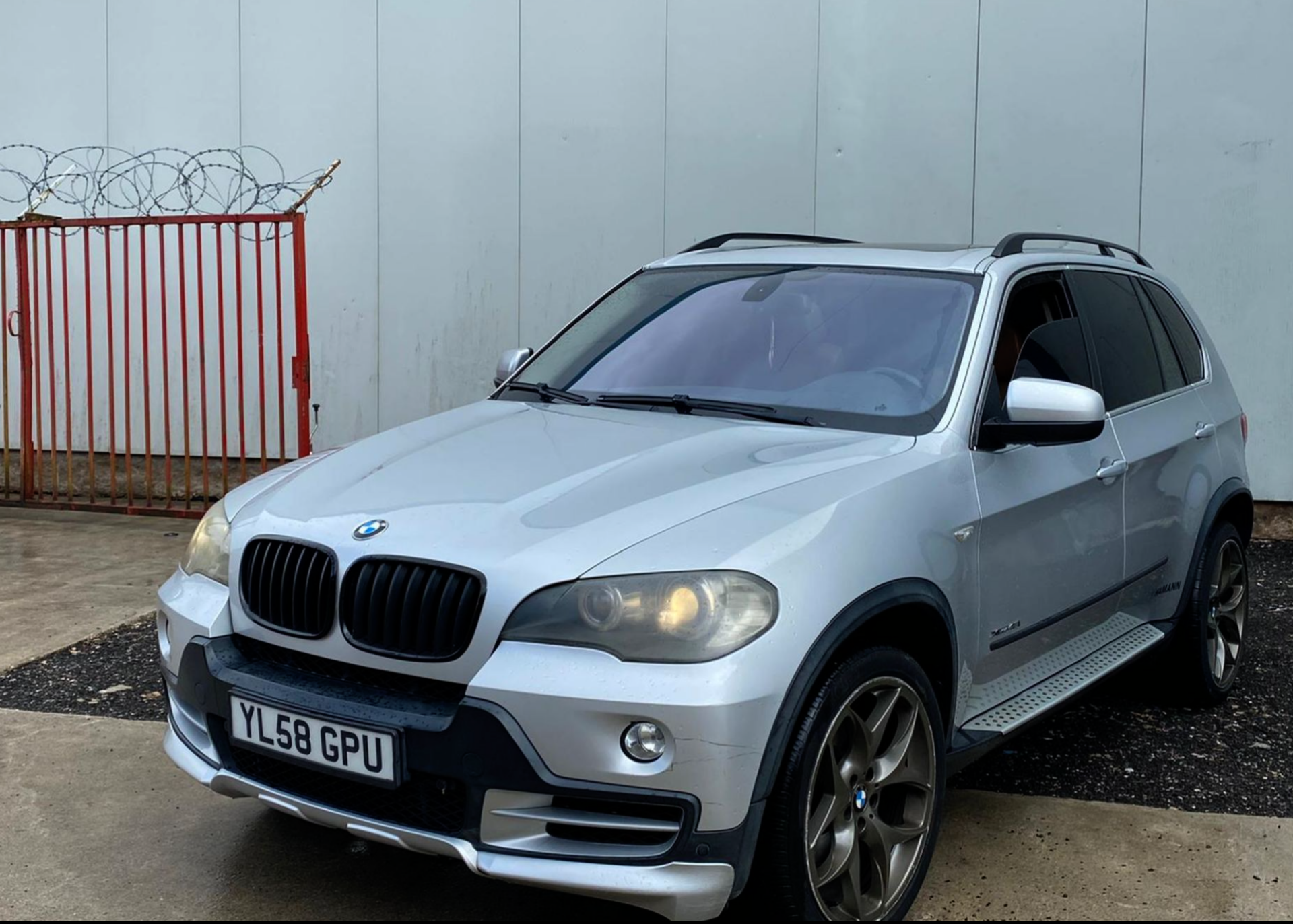 2009/58 REG BMW X5 4.8L PETROL AUTOMATIC SILVER, SHOWING 1 FORMER KEEPER - LEFT HAND DRIVE *NO VAT* - Image 3 of 13