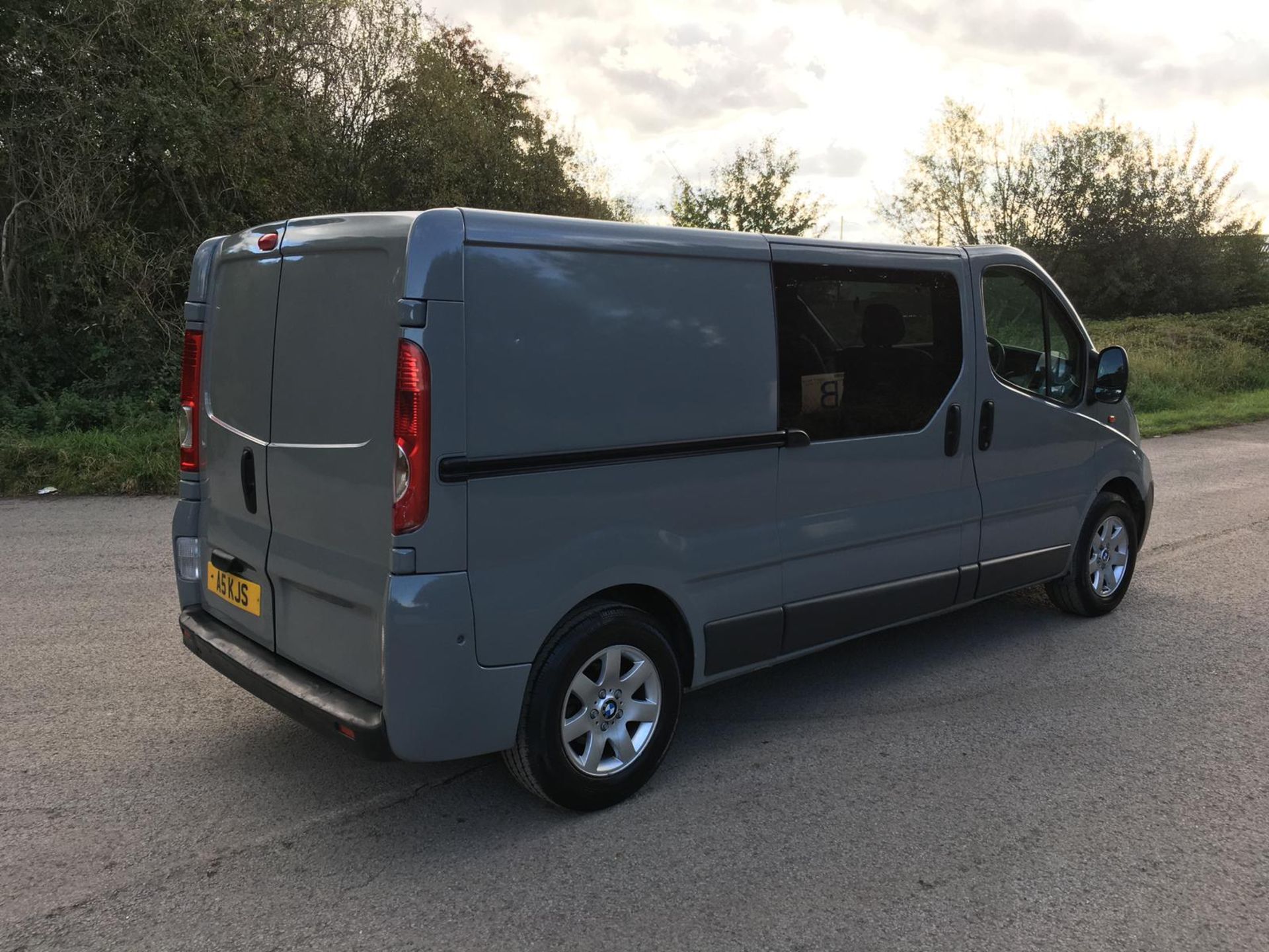 2007/57 REG RENAULT TRAFIC LL29 DCI 115 2.0 DIESEL PANEL VAN, SHOWING 4 FORMER KEEPERS *NO VAT* - Image 4 of 13