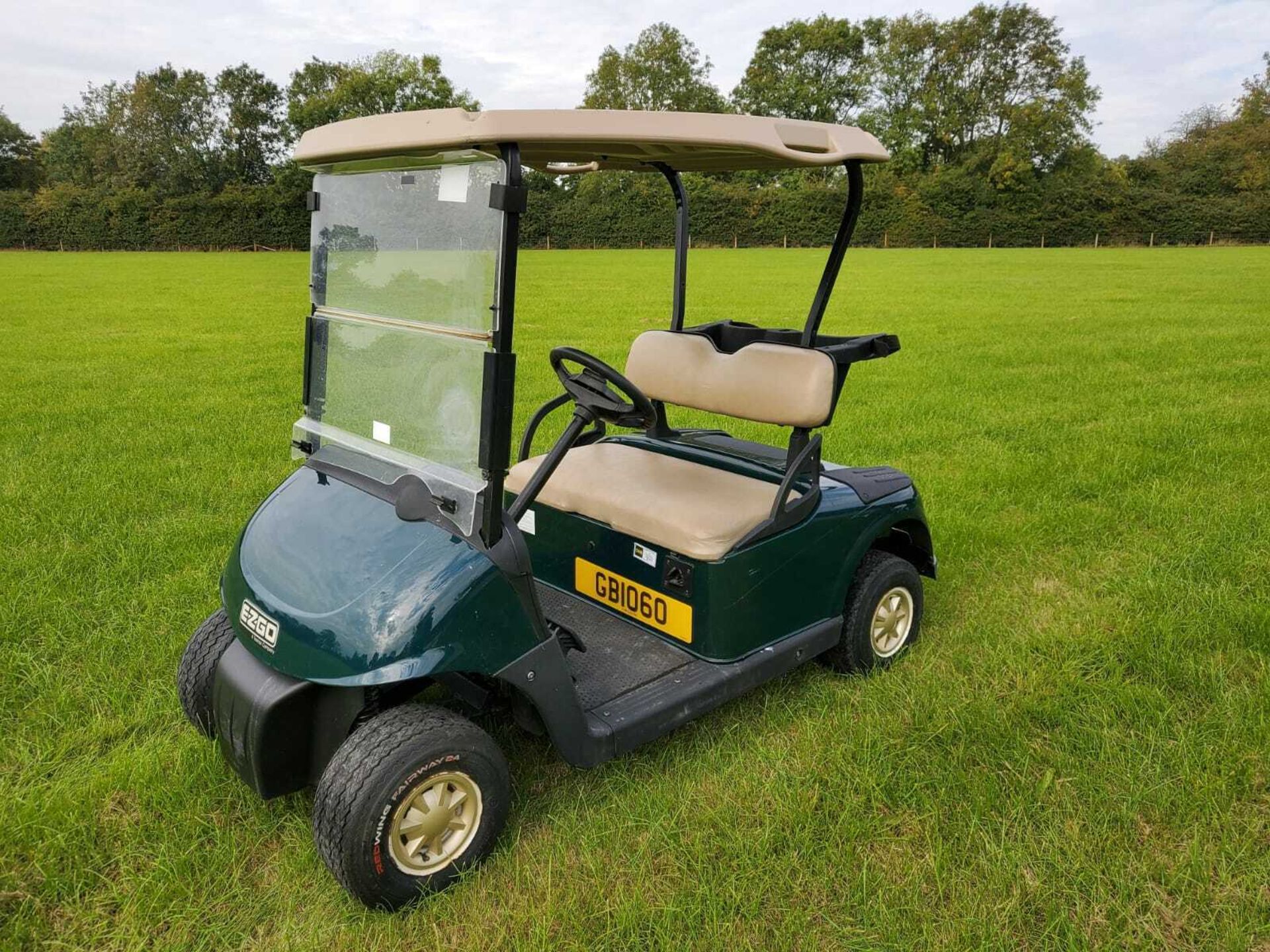 EZGO GOLF BUGGY, ELECTRIC, YEAR 2014, COMPLETE WITH ONBOARD CHARGER *PLUS VAT*