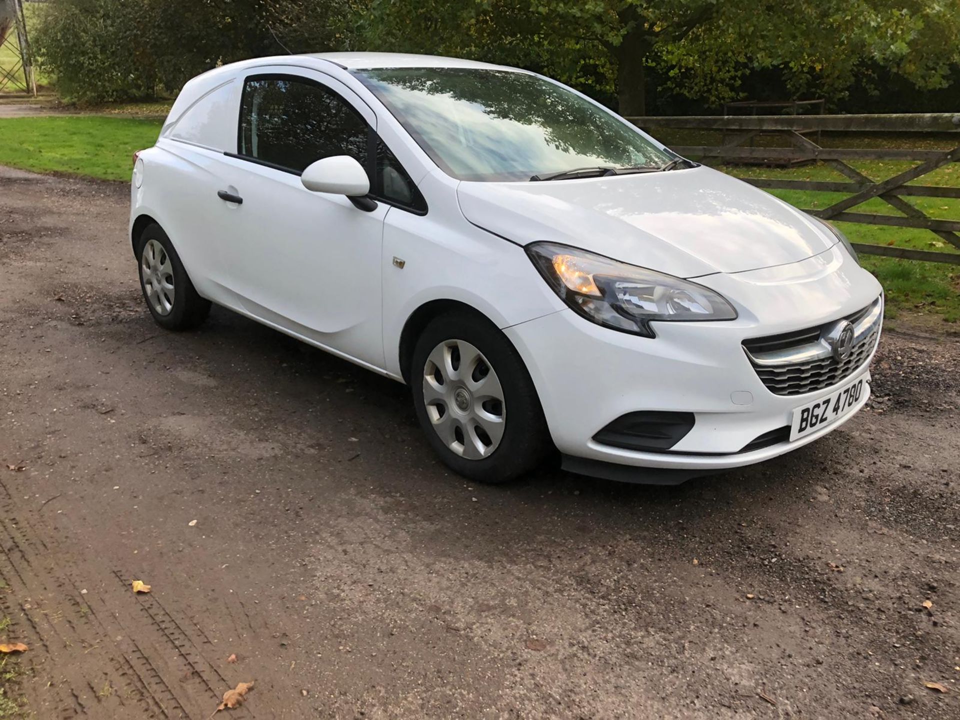 2016 VAUXHALL CORSA CDTI ECOFLEX 1.25 DIESEL WHITE CAR / VAN, SHOWING 0 FORMER KEEPERS *PLUS VAT*