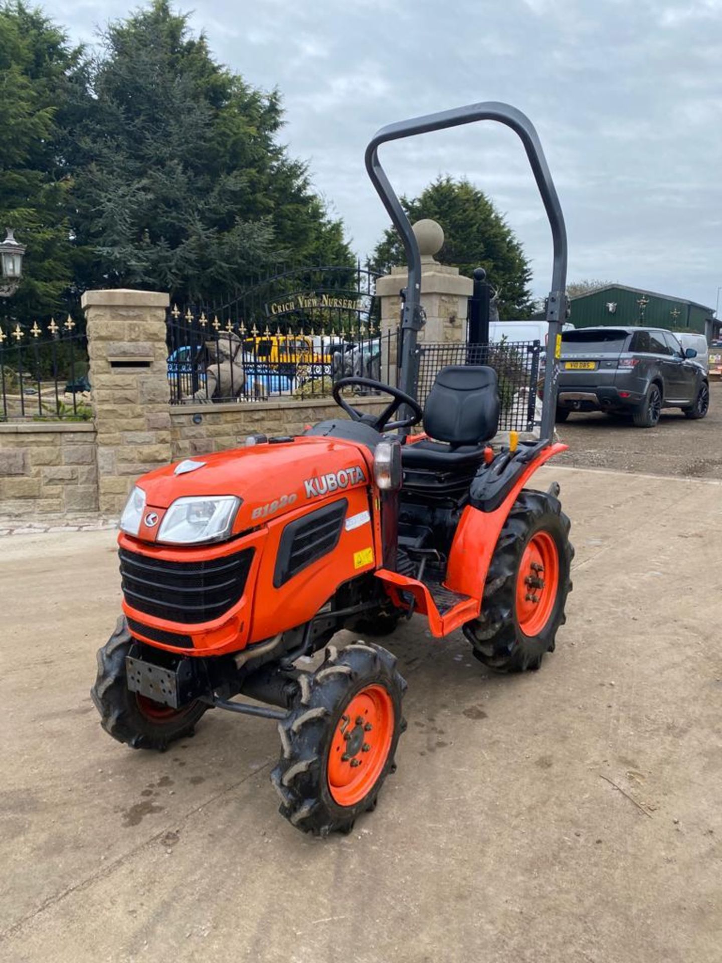 KUBOTA B1820 TRACTOR, RUNS AND DRIVES, CLEAN MACHINE *PLUS VAT* - Image 2 of 4