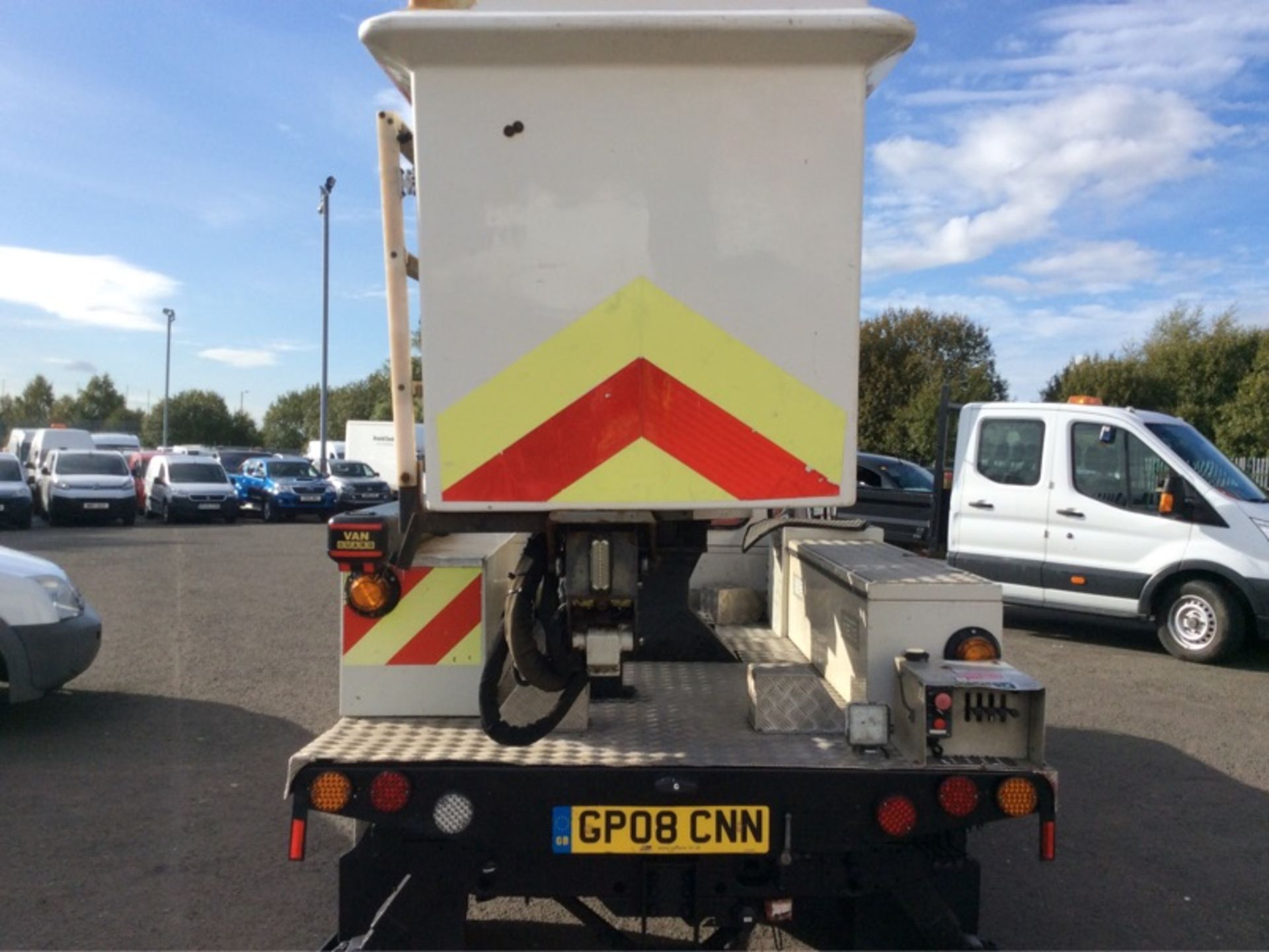 2008/08 REG LAND ROVER DEFENDER 130 24 TDCI CHERRY PICKER PLATFORM CAB *PLUS VAT* - Image 4 of 8