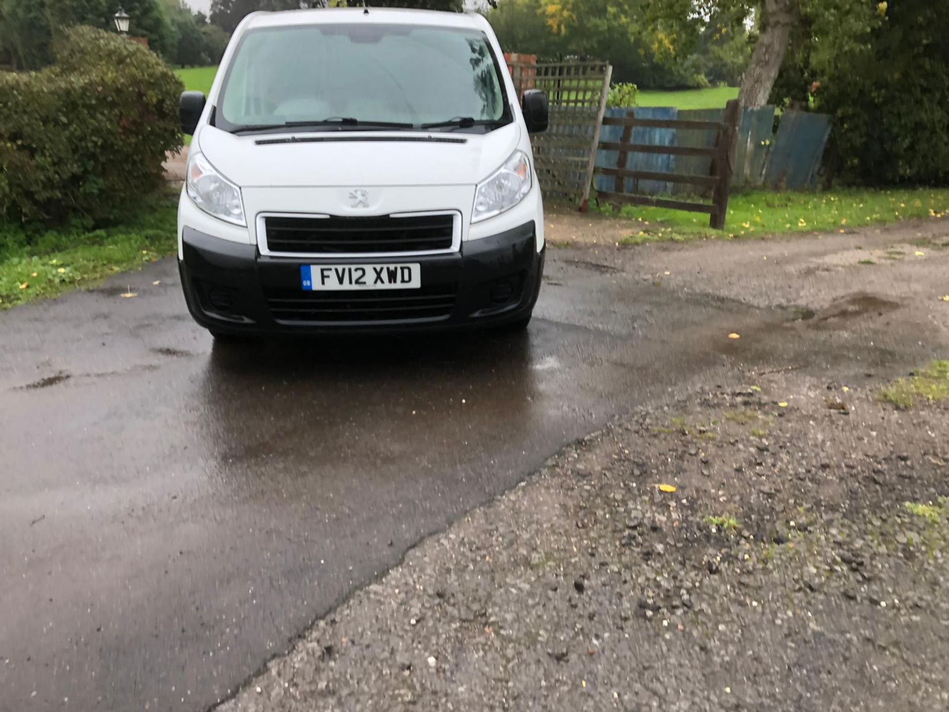 2012/12 REG PEUGEOT EXPERT 1000 L1H1 PROFESSIONAL HDI 2.0 DIESEL PANEL VAN, SHOWING 1 FORMER KEEPER - Image 2 of 11