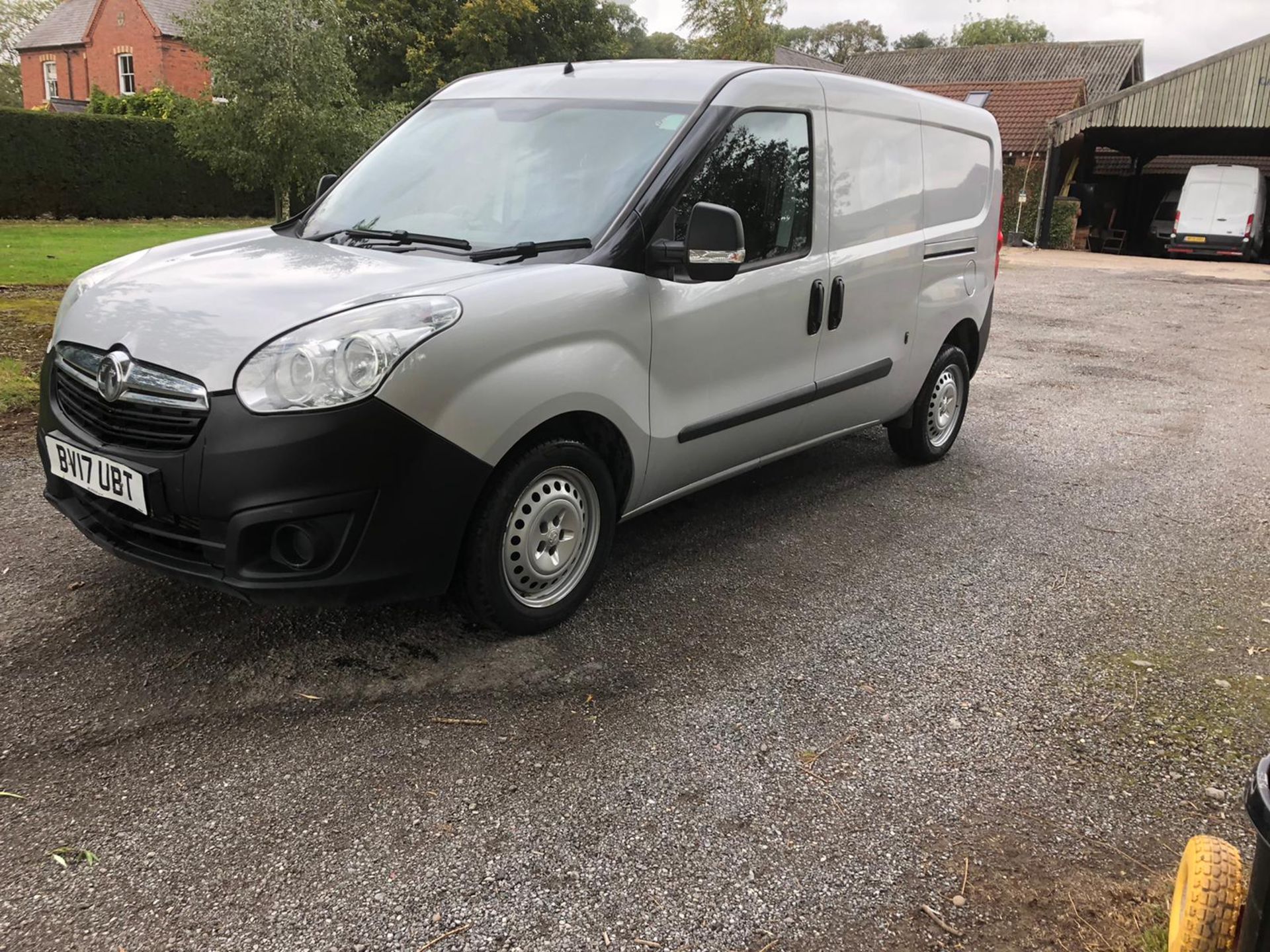 2017/17 REG VAUXHALL COMBO 2300 CDTI ECOFLEX S/S 1.25 DIESEL PANEL VAN, SHOWING 0 FORMER KEEPERS - Image 3 of 10