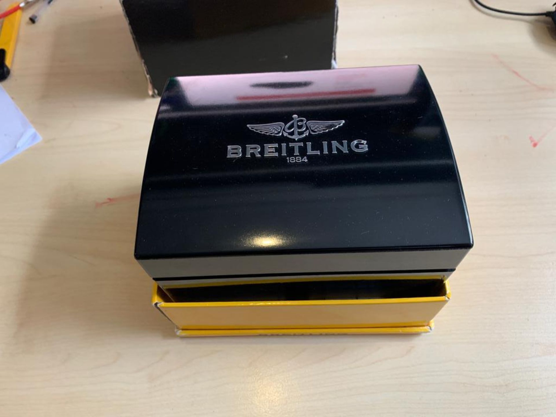 GENUINE BOXED WITH ALL PAPERWORK BREITLING SUPER AVENGER A13370 MENS WRIST WATCH *NO VAT* - Image 14 of 16