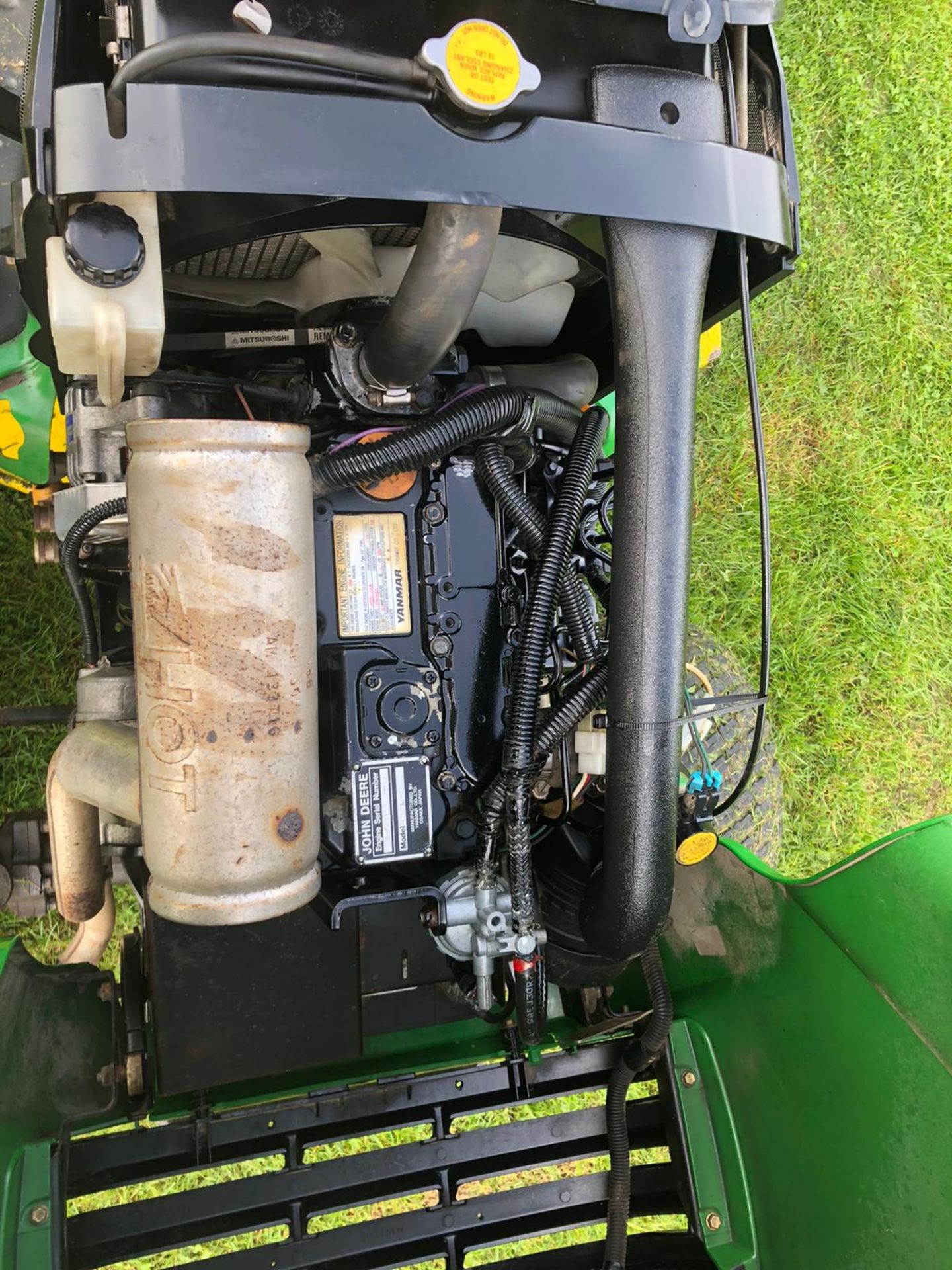 2006 JOHN DEERE X748 RIDE ON LAWN MOWER, RUNS, DRIVES AND CUTS, REAR PTO *PLUS VAT* - Image 6 of 7