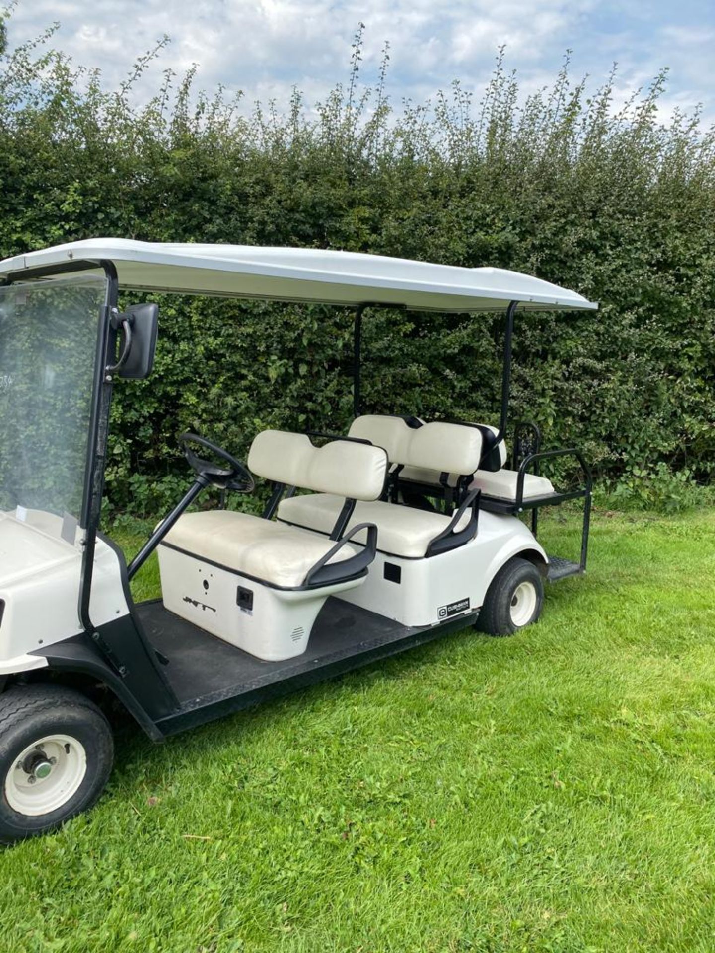 GOLFBUGGY 6 SEATER, CUSHMAN SHUTTLE 6, ELECTRIC, YEAR 2016, VERY LITTLE USE, FULL SUN CANOPY - Image 4 of 6