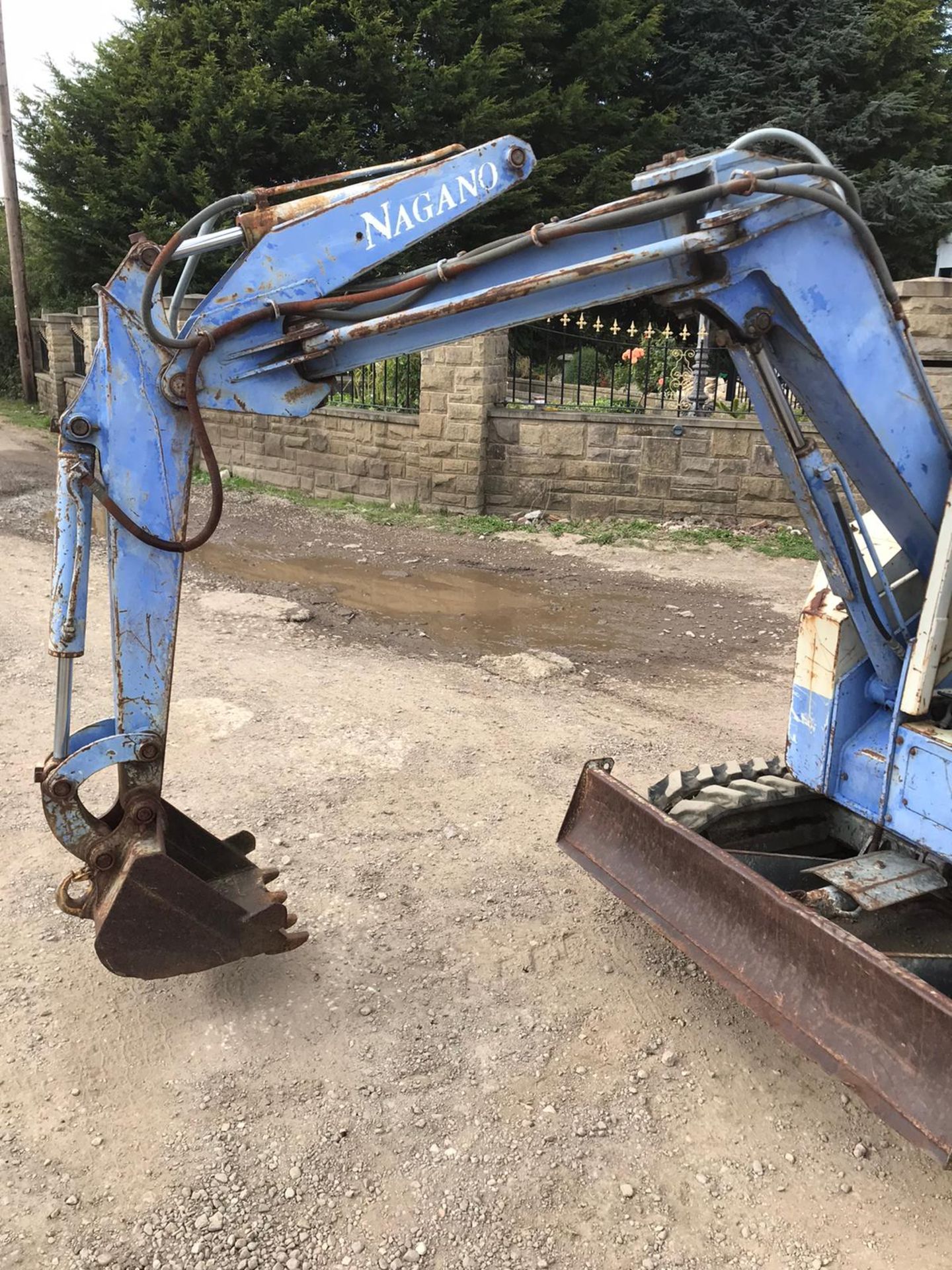 HANNEX N&B 15 RUBBER TRACKED CRAWLER EXCAVATOR, RUNS, DRIVES & DIGS, TRACKS ARE LIKE NEW *PLUS VAT* - Image 7 of 8