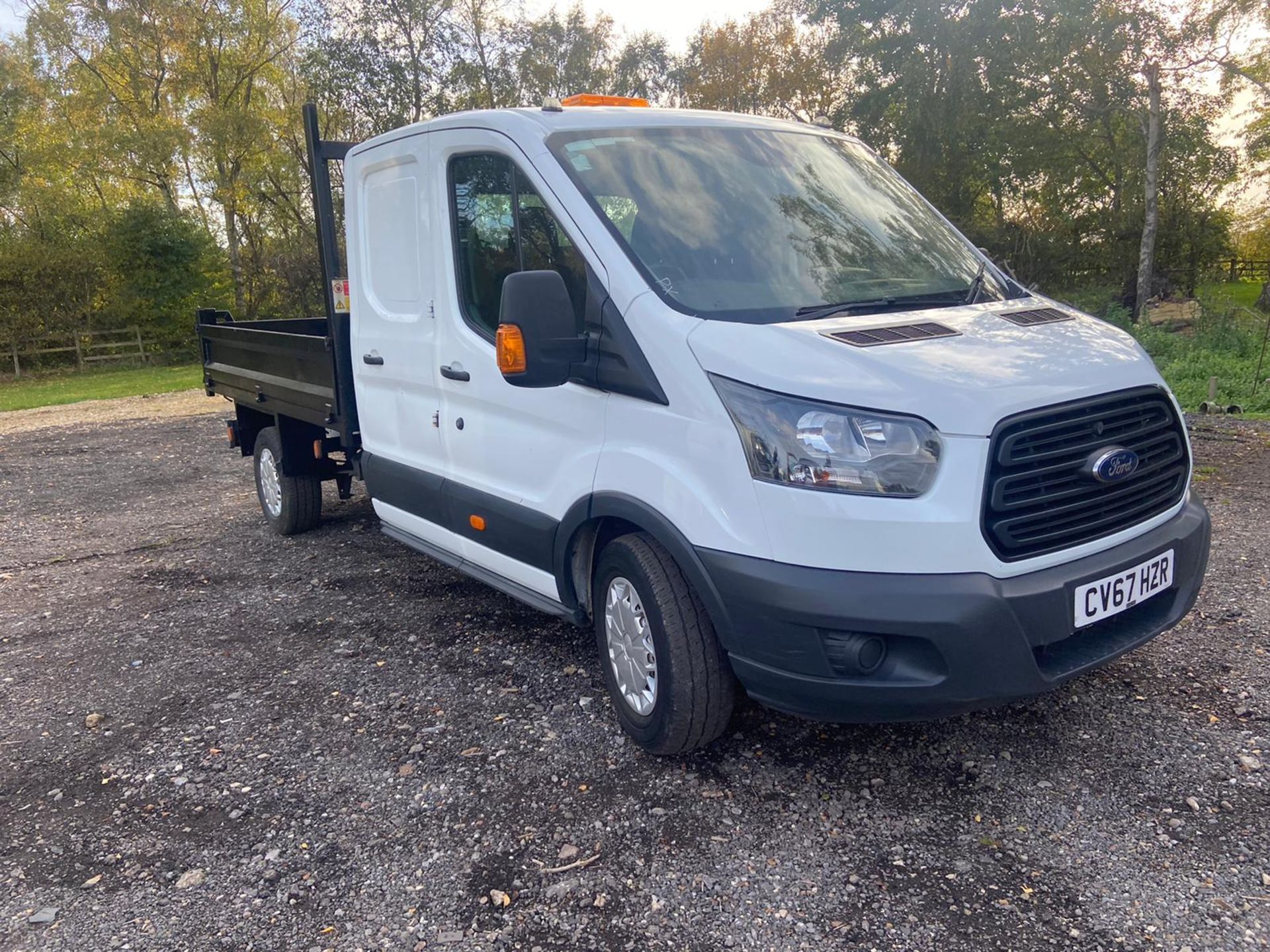 2017/67 REG FORD TRANSIT 350 2.0 DIESEL WHITE TIPPER, SHOWING 0 FORMER KEEPERS *PLUS VAT*