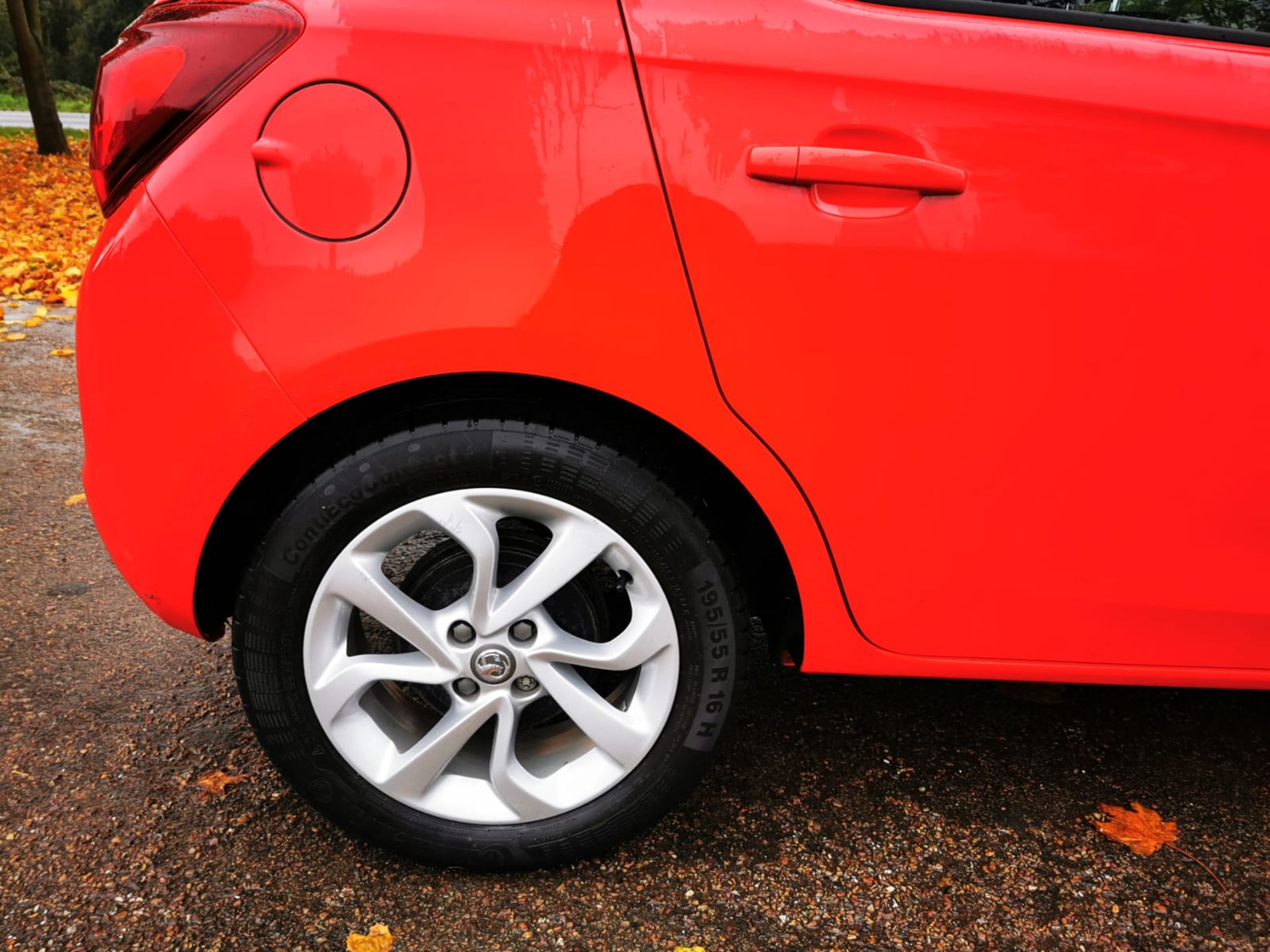 2018/67 REG VAUXHALL CORSA SRI 1.4 PETROL RED 5 DOOR HATCHBACK, SHOWING 2 FORMER KEEPERS *NO VAT* - Image 11 of 17