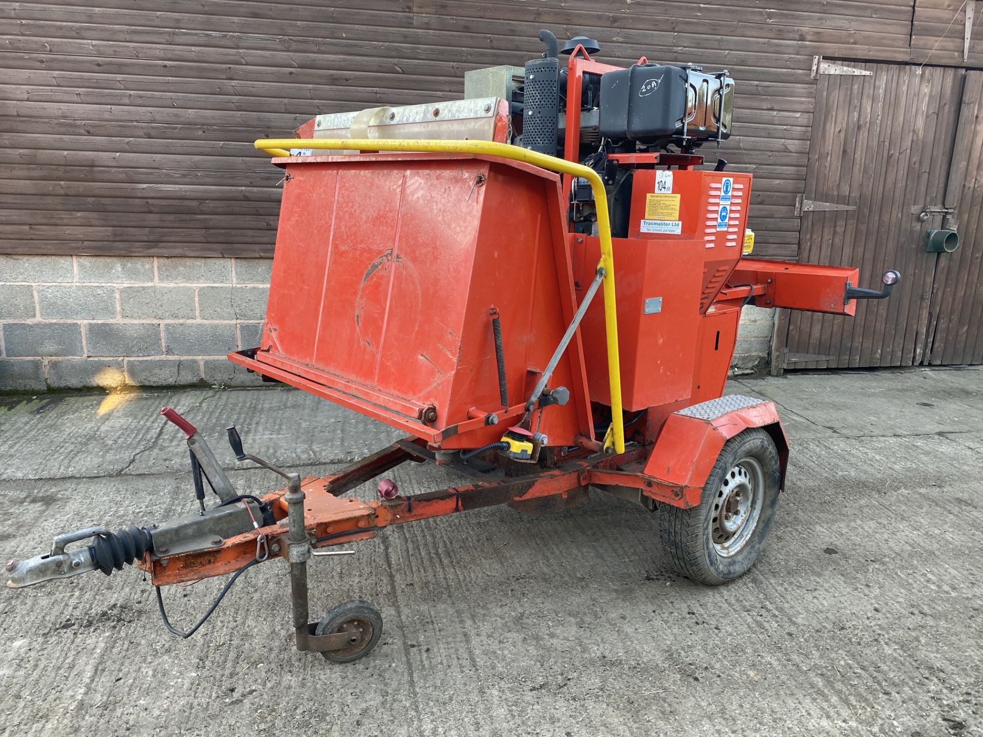 CAMON C300 TOWABLE DIESEL WOOD CHIPPER, DIRECT EX COUNCIL, ONLY 238 HOURS, HYDRAULIC ROLLER FEED