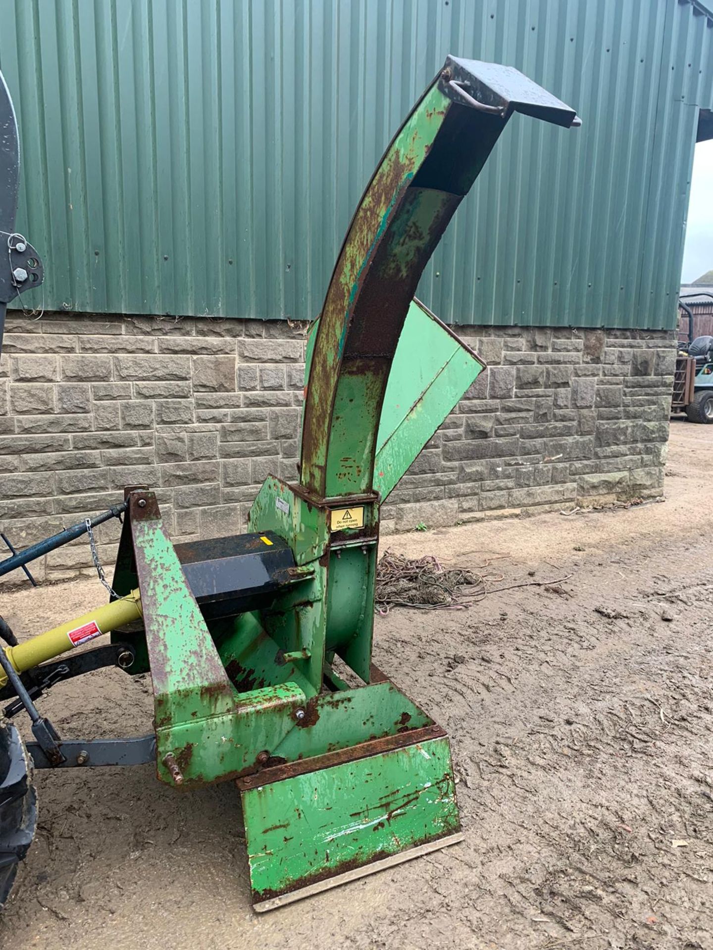 FINWALPAN WOOD CHIPPER, SUITABLE FOR 3 POINT LINKAGE, RUNS AND WORKS *PLUS VAT* - Image 3 of 3