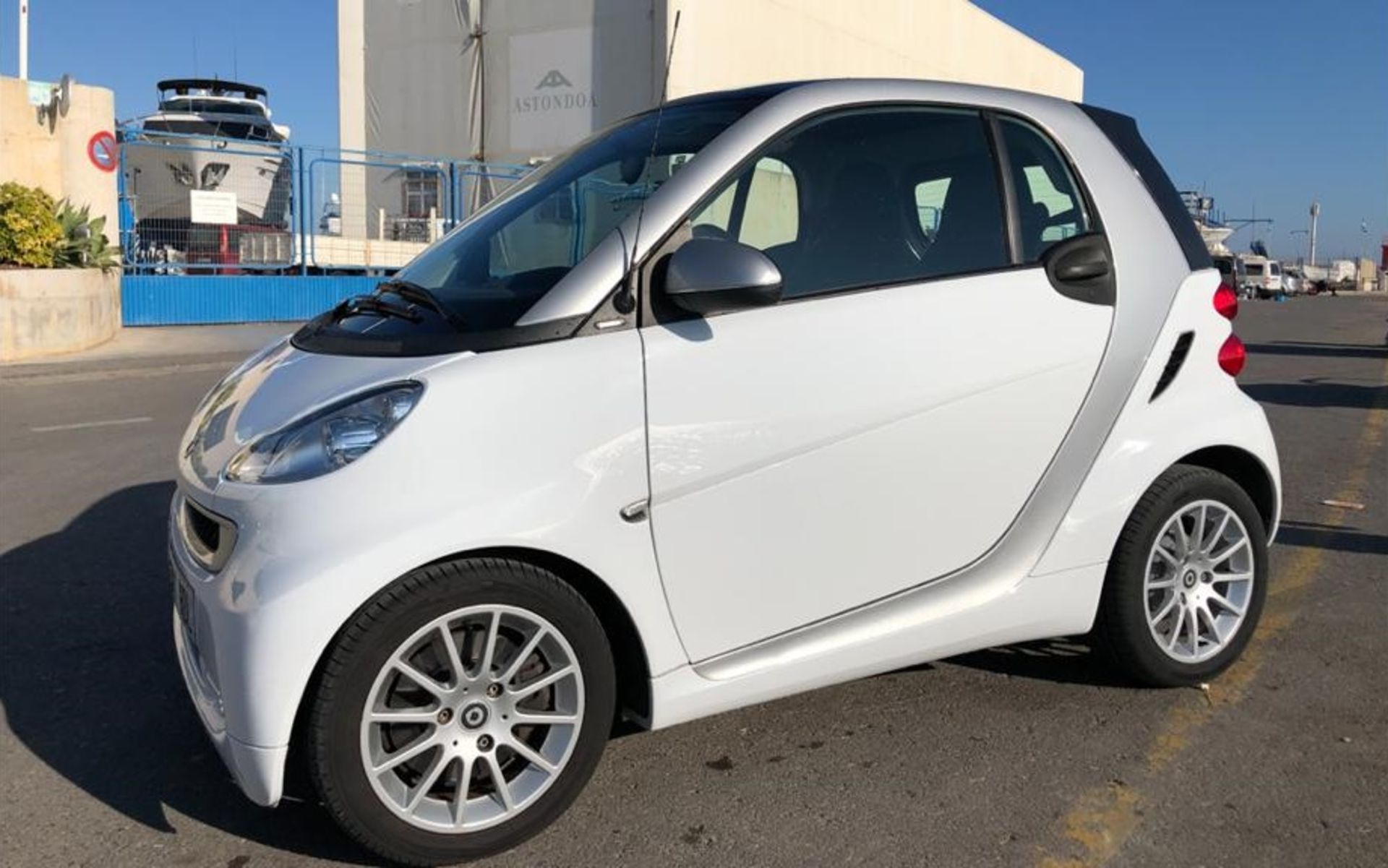 2011 Smart Car lhd Spanish registered - Image 2 of 11