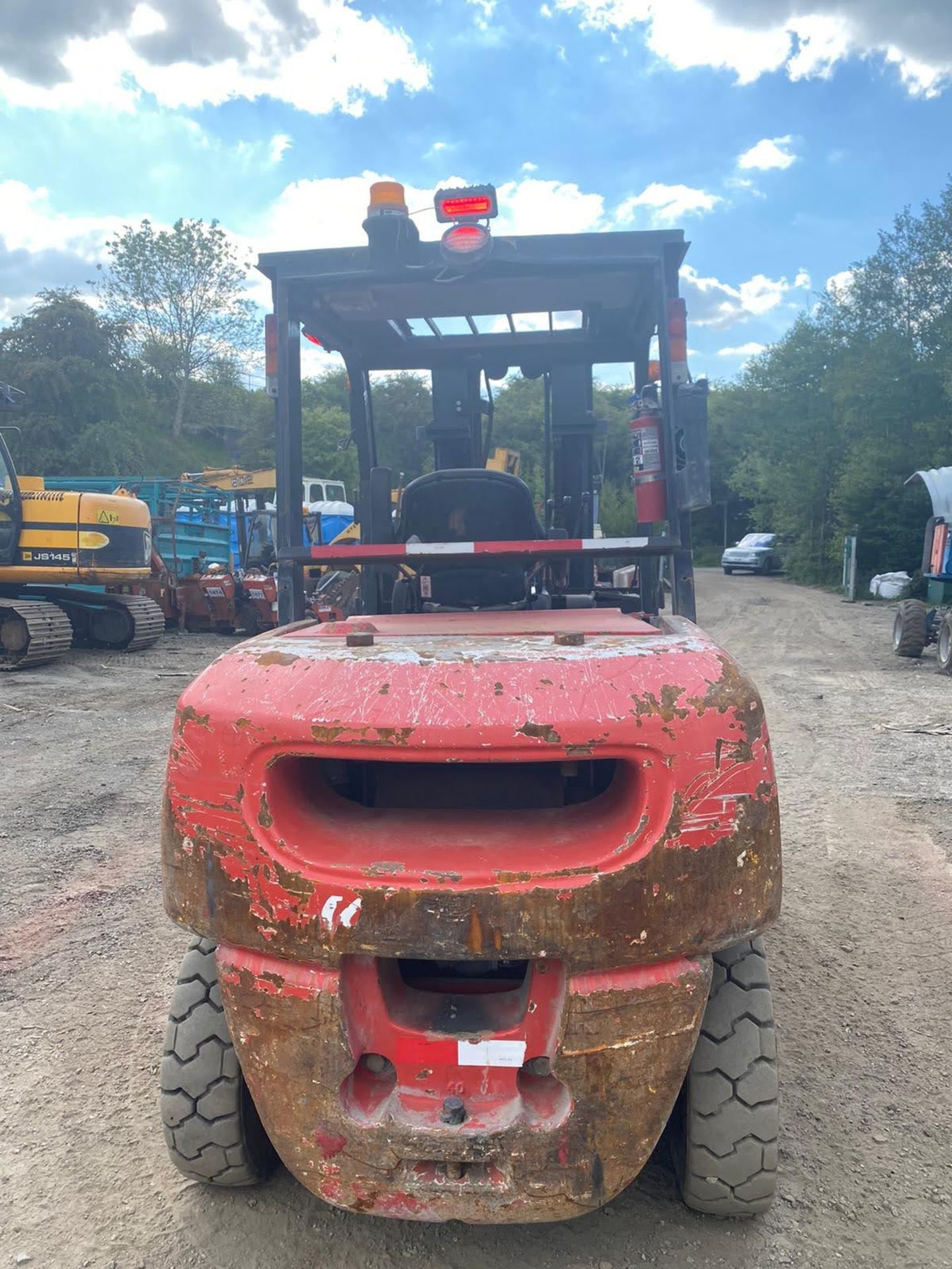 KALMAR P90CX FORKLIFT 3 STAGE MAST, SIDE SHIFT *PLUS VAT* - Image 2 of 5