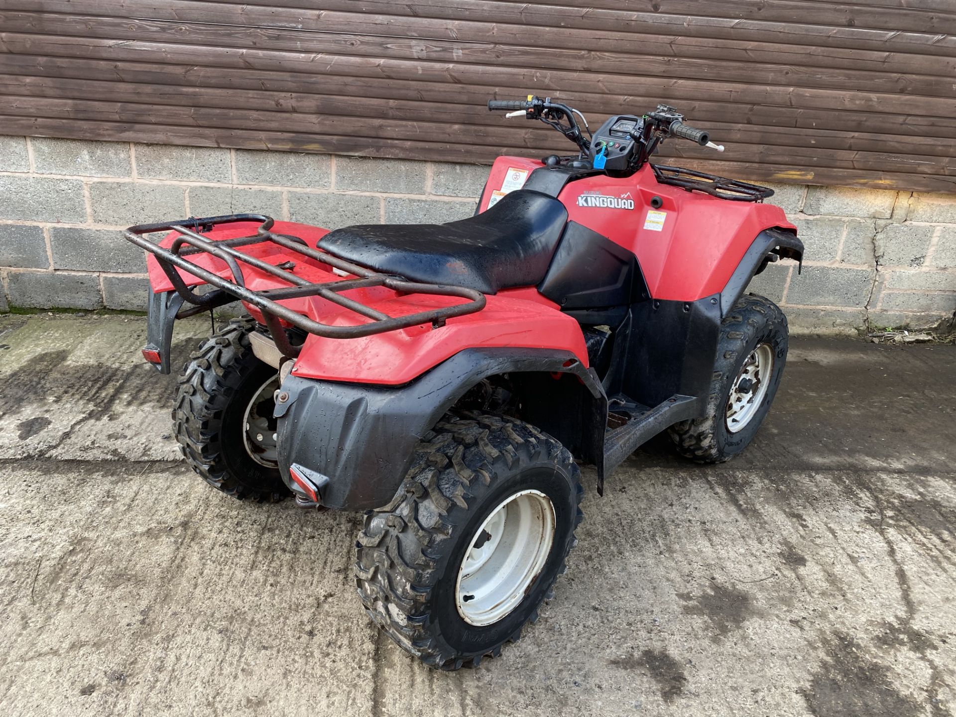 SUZUKI KING QUAD 400CC, STARTS FIRST TIME, RUNS AND DRIVES, HIGH & LOW BOX WITH REVERSE *PLUS VAT* - Image 4 of 5