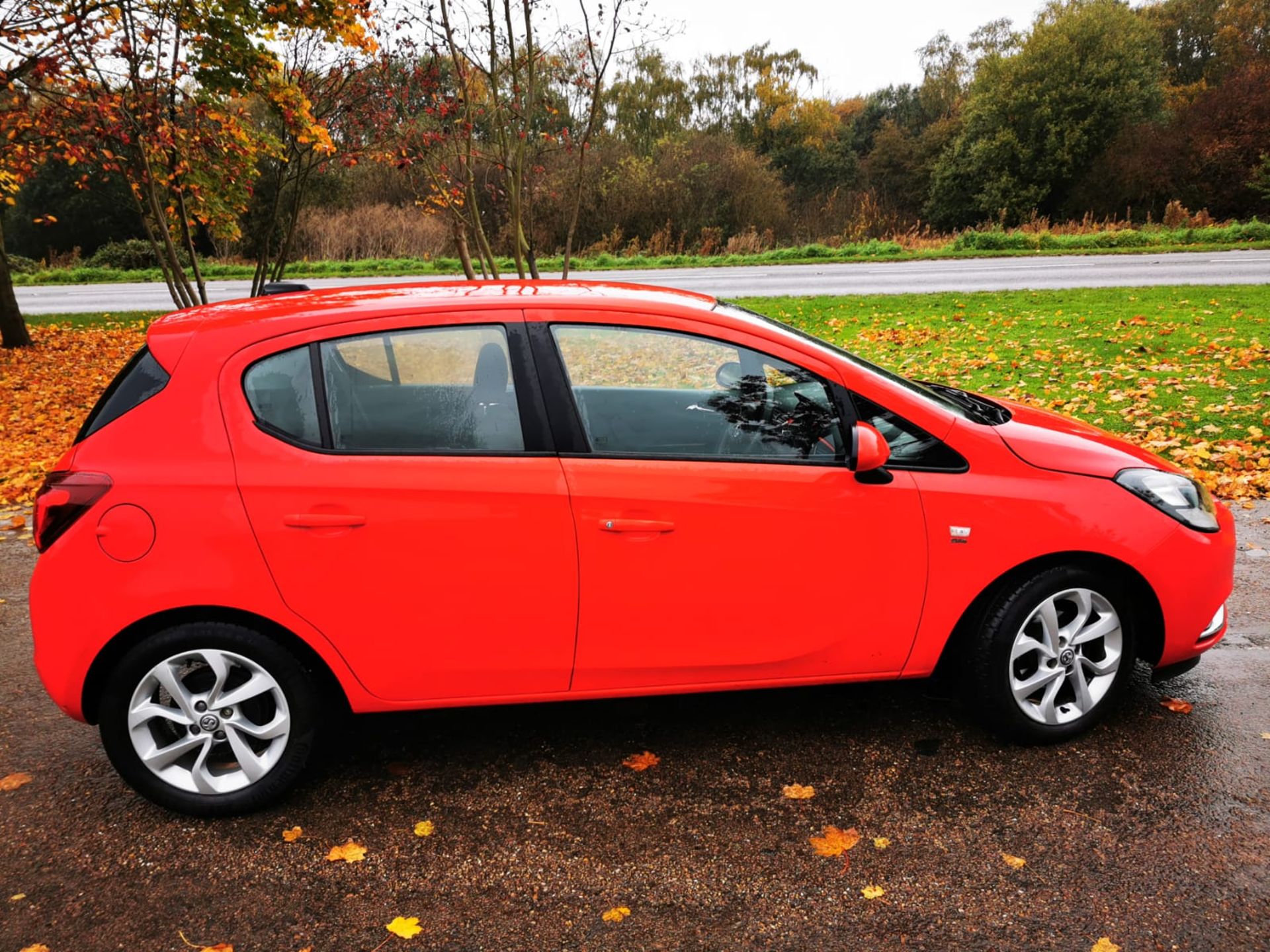 2018/67 REG VAUXHALL CORSA SRI 1.4 PETROL RED 5 DOOR HATCHBACK, SHOWING 2 FORMER KEEPERS *NO VAT* - Image 7 of 17