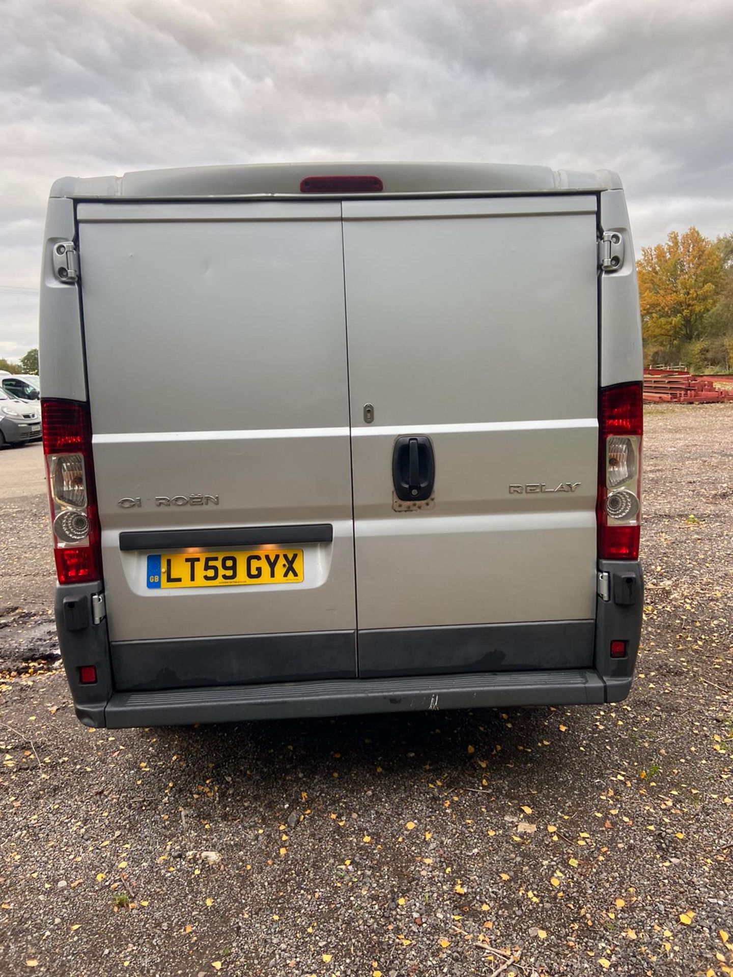 2009/59 REG CITREON RELAY 30 100HO SWB 2.2 DIESEL SILVER PANEL VAN, SHOWING 1 FORMER KEEPER *NO VAT* - Image 8 of 9