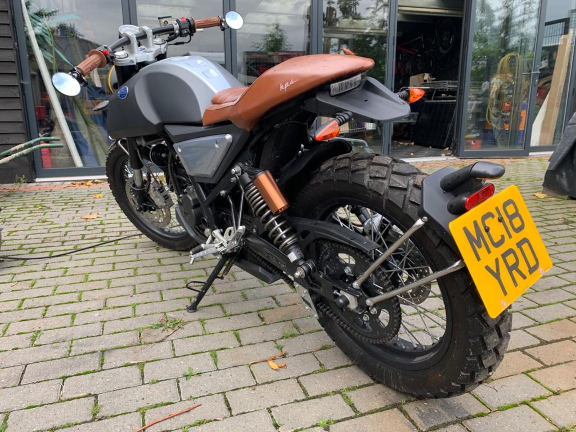 2018/18 REG MONDIAL HPS 125 S E4 SCRAMBLER MOTORBIKE / MOTORCYCLE, ROAD REGISTERED WITH V5 PRESENT - Image 3 of 11