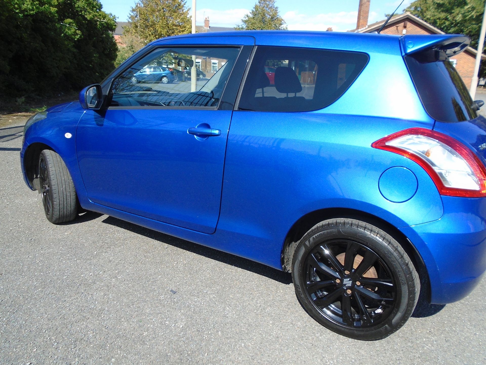 2016/16 REG SUZUKI SWIFT SZ-L 1.25 PETROL BLUE 3 DOOR HATCHBACK, SHOWING 0 FORMER KEEPERS *NO VAT* - Image 4 of 9